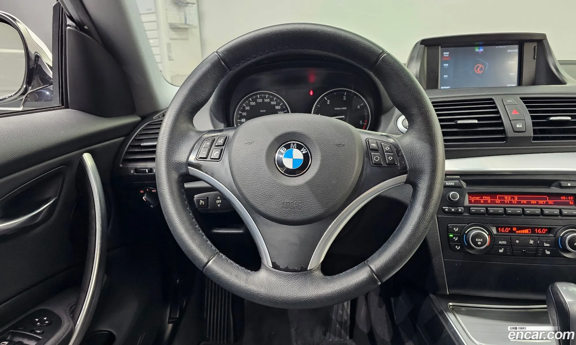 BMW 1 Series 2010 WBAUR3100BVL41277 — 13