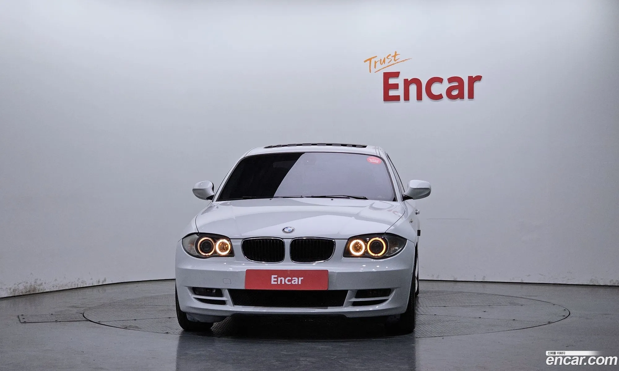 BMW 1 Series 2010 WBAUR3100BVL41277 — 4