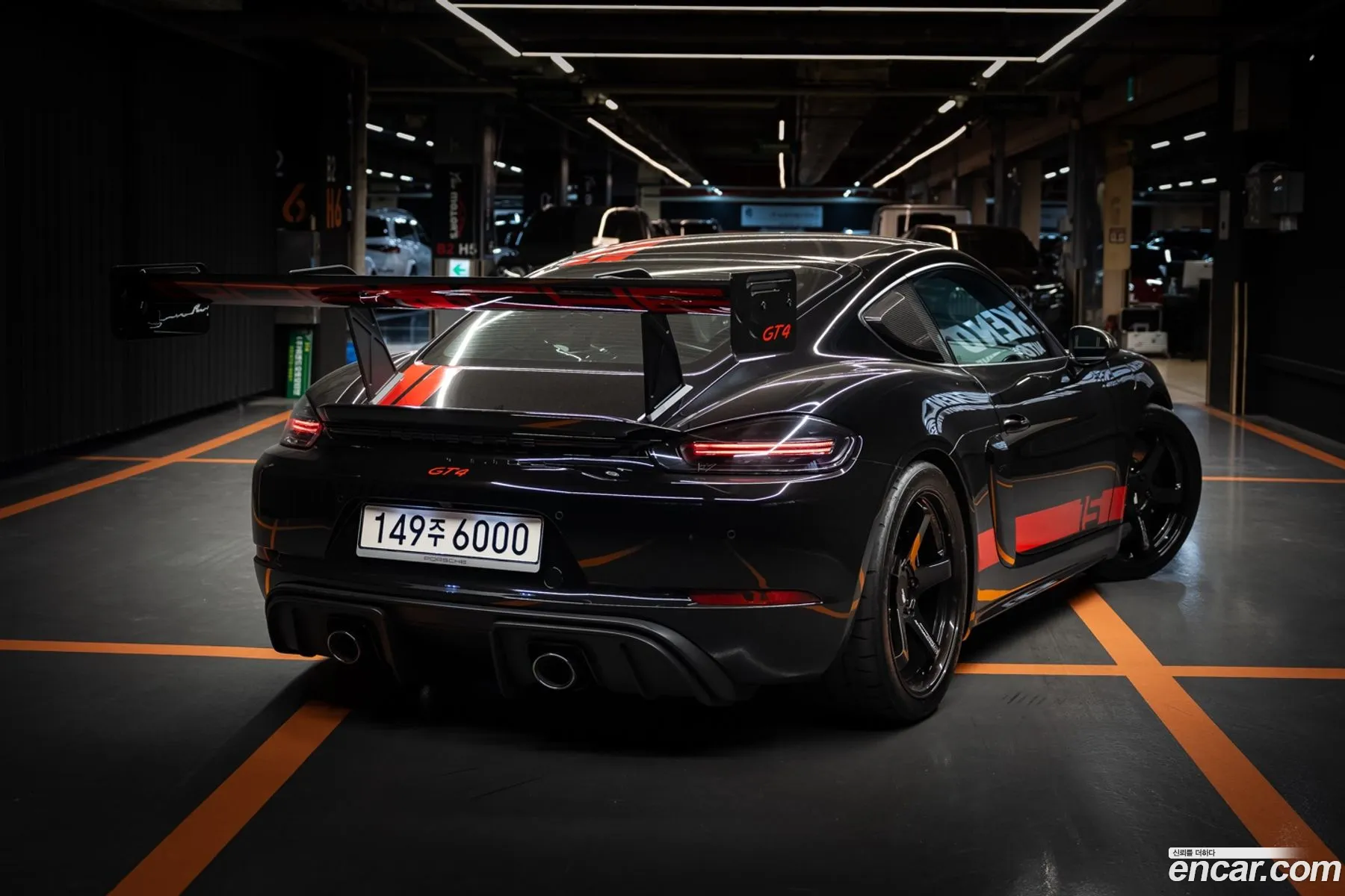 Porsche 718 Cayman