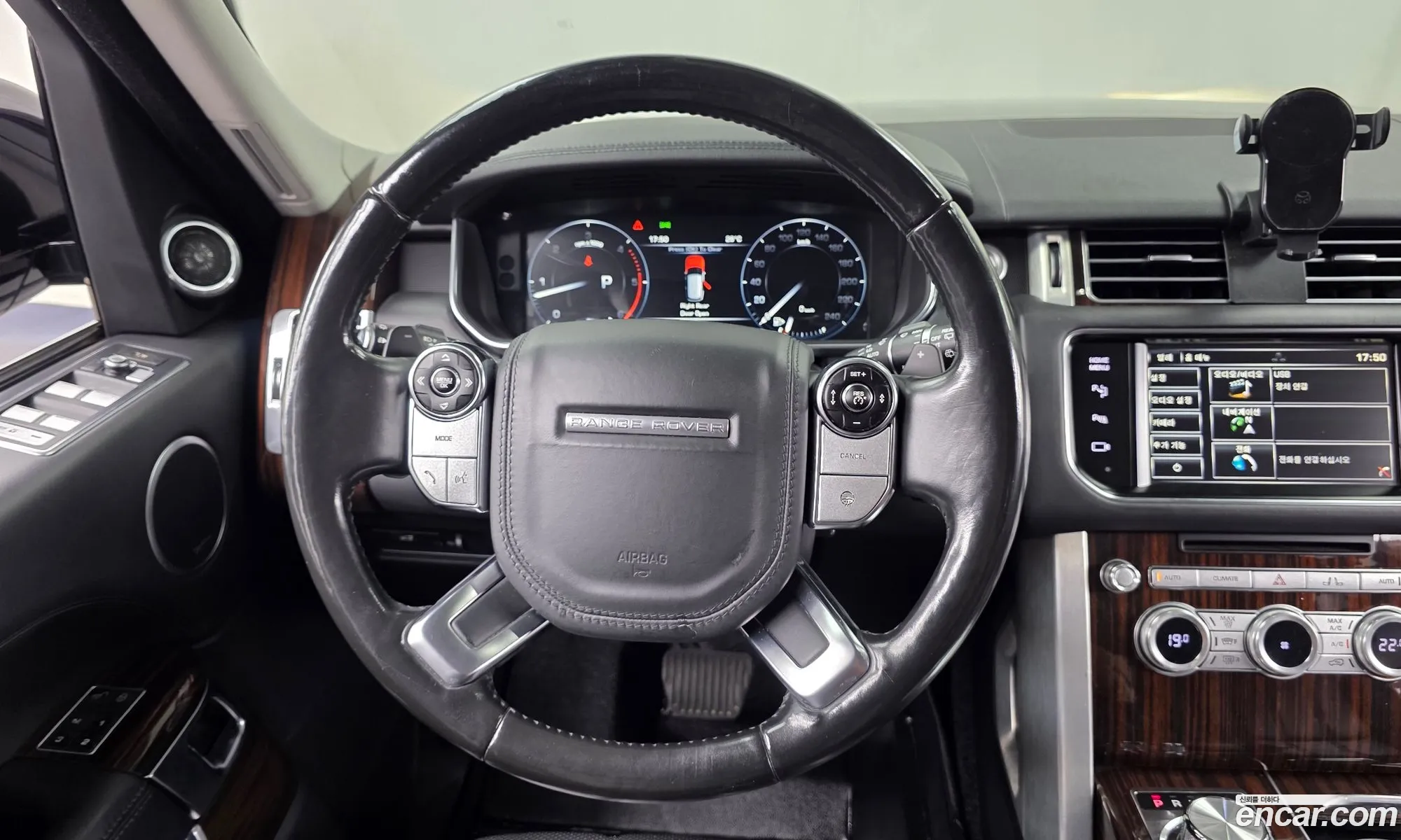 Land Rover Range Rover 2013 SALGA2JF0EA140750 — 3