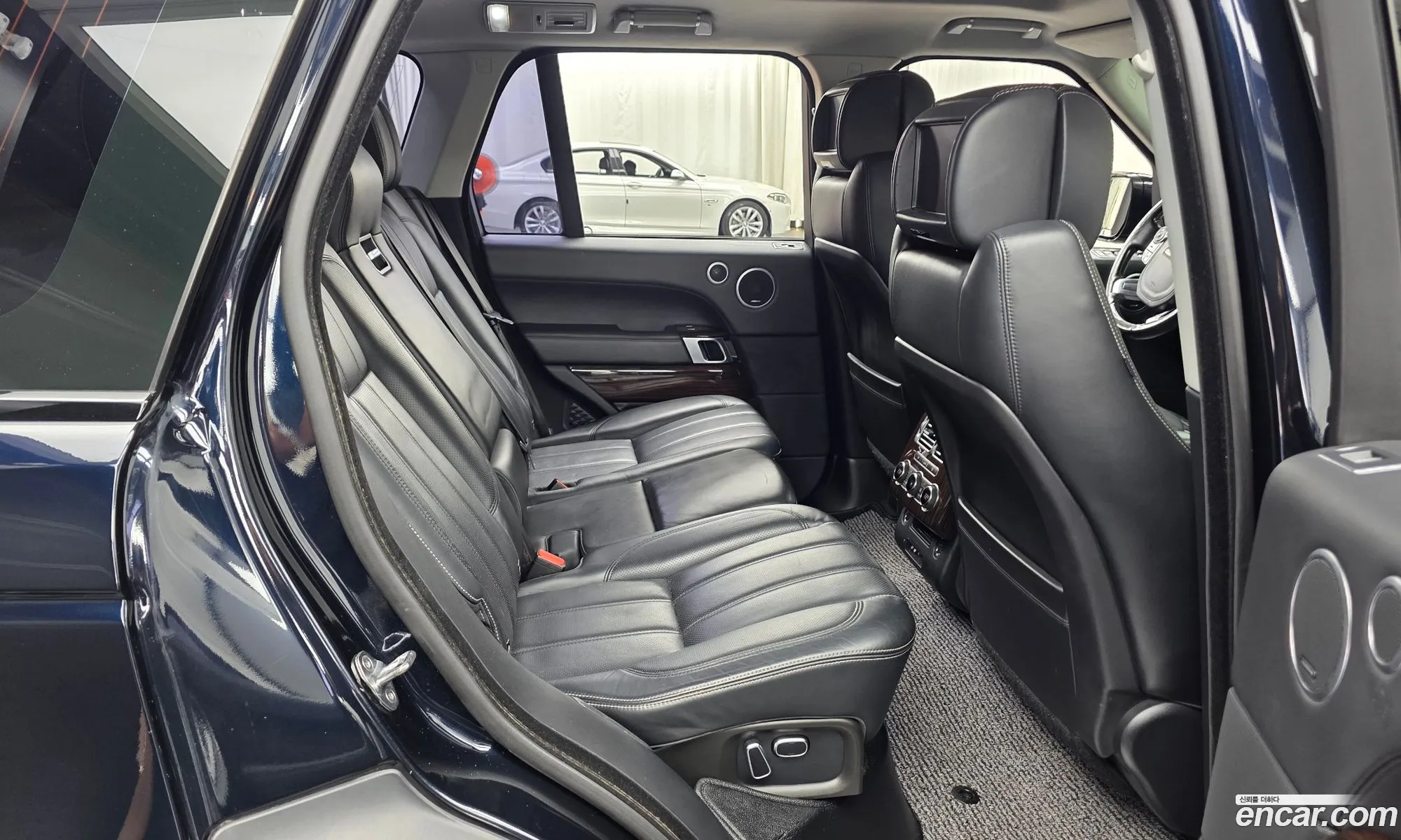 Land Rover Range Rover 2013 SALGA2JF0EA140750 — 13