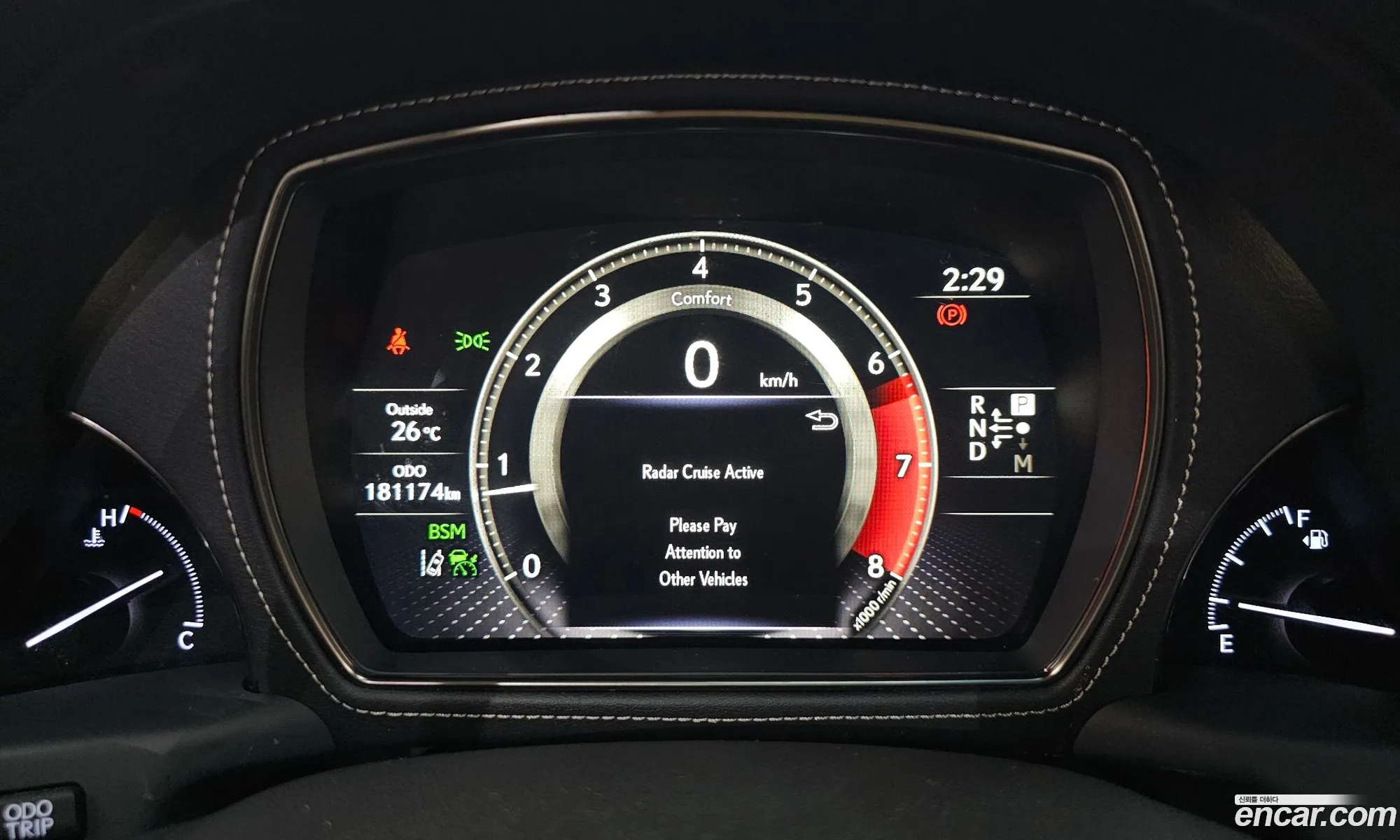 Lexus LS500 2018 — 8