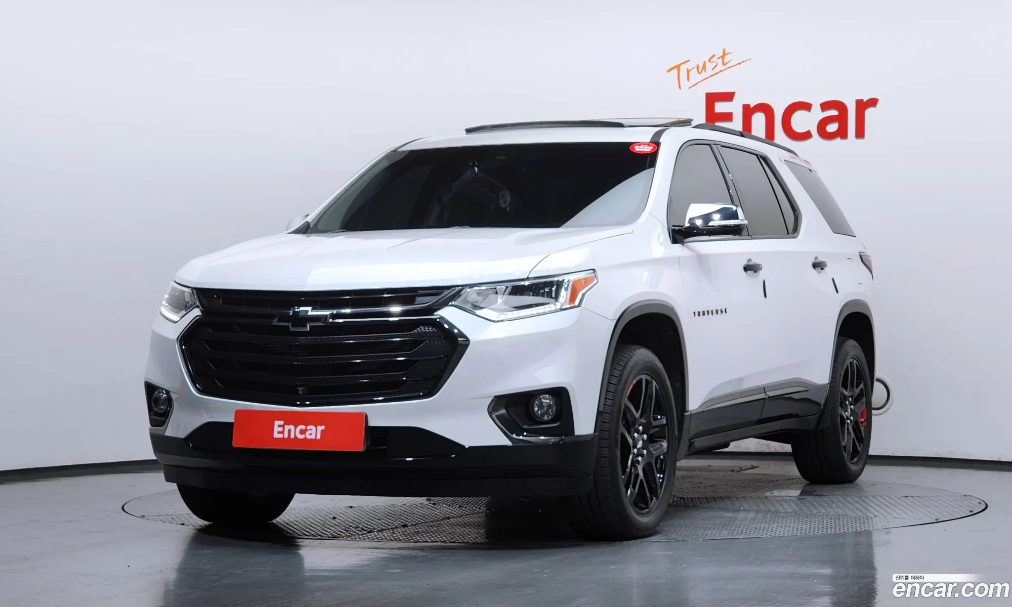 Chevrolet (GM Daewoo) Traverse 2021 — 2
