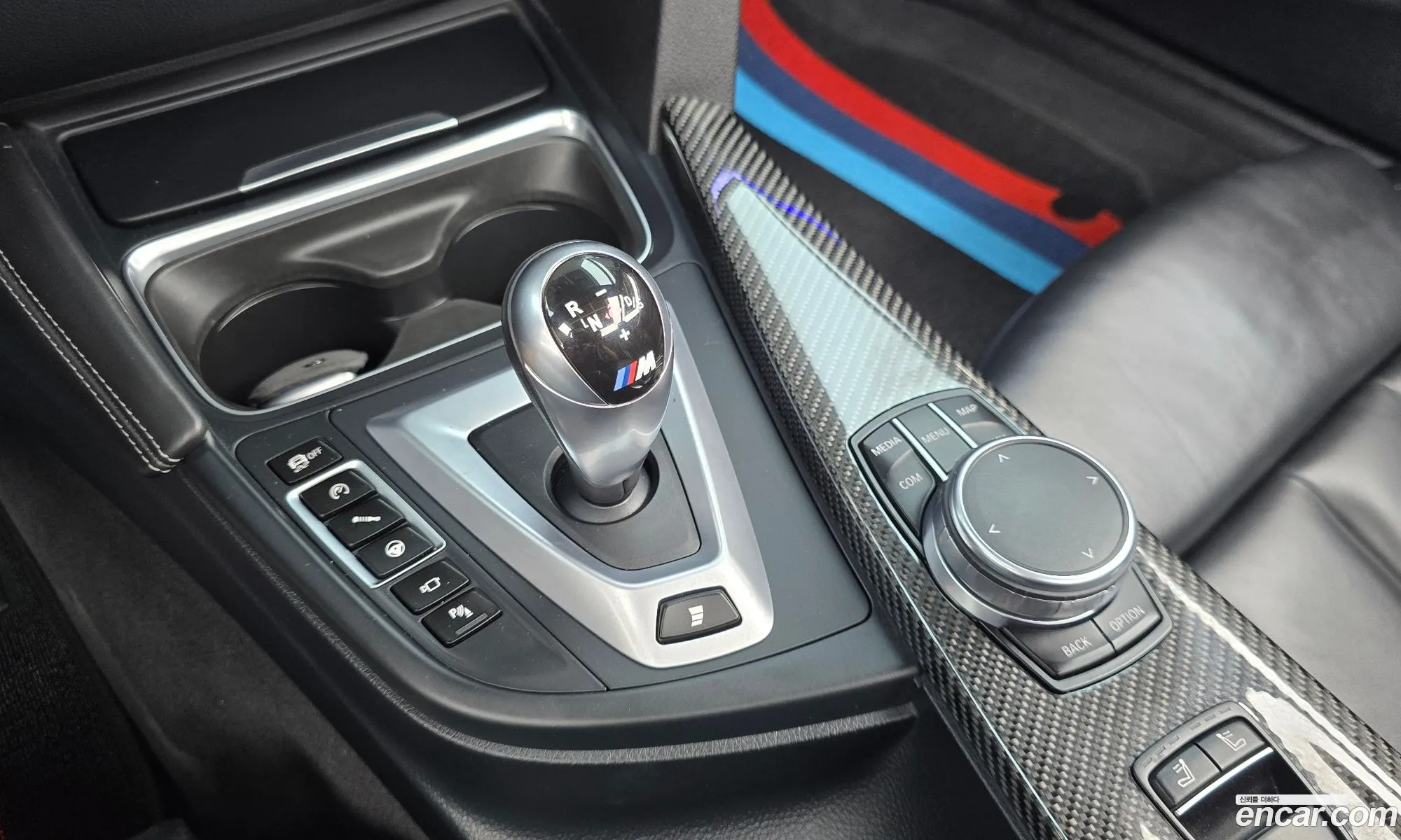 BMW M4 2017 WBS3U9103H5G42906 — 16