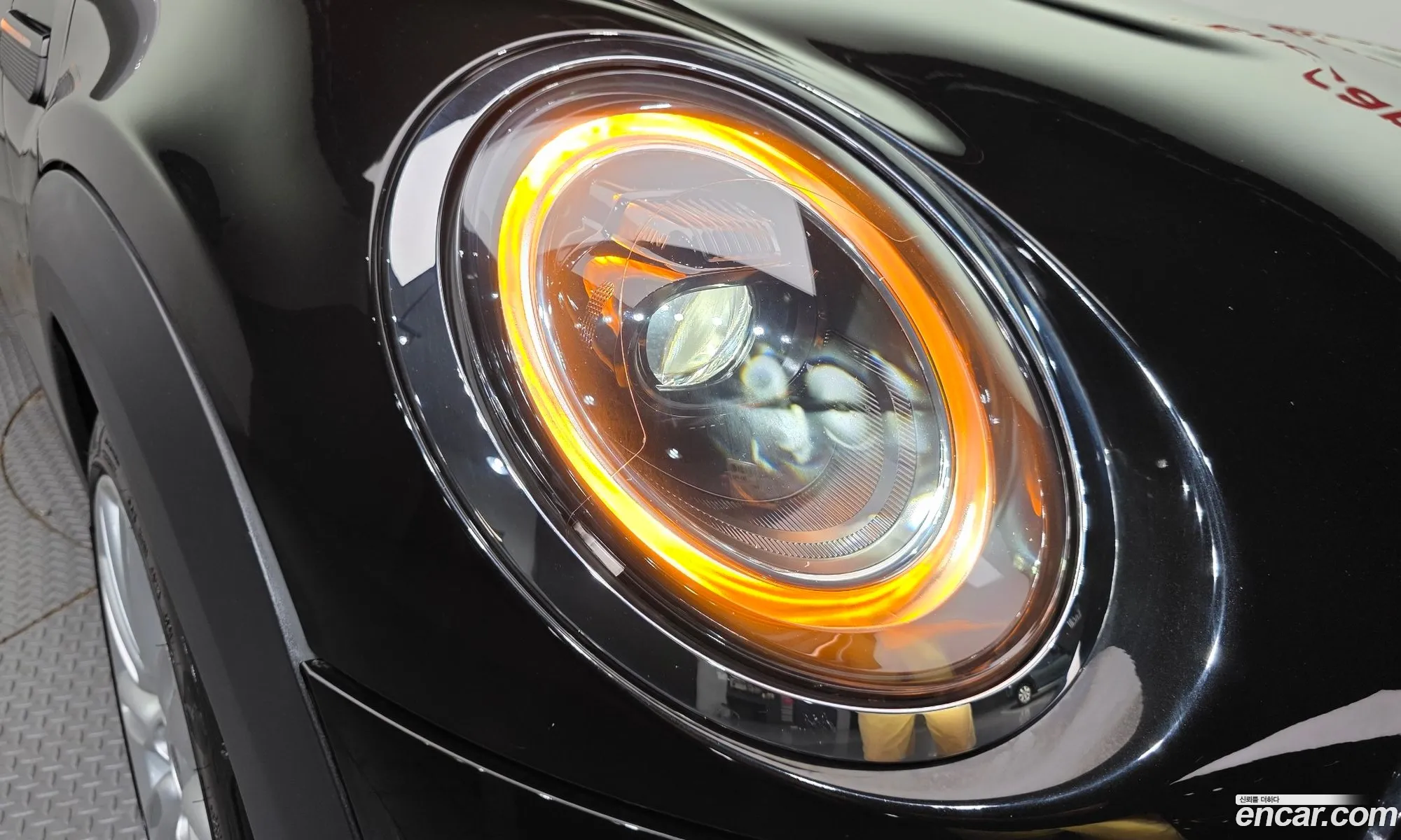 Mini Cooper 2021 WMW41DH02N2P90386 — 27