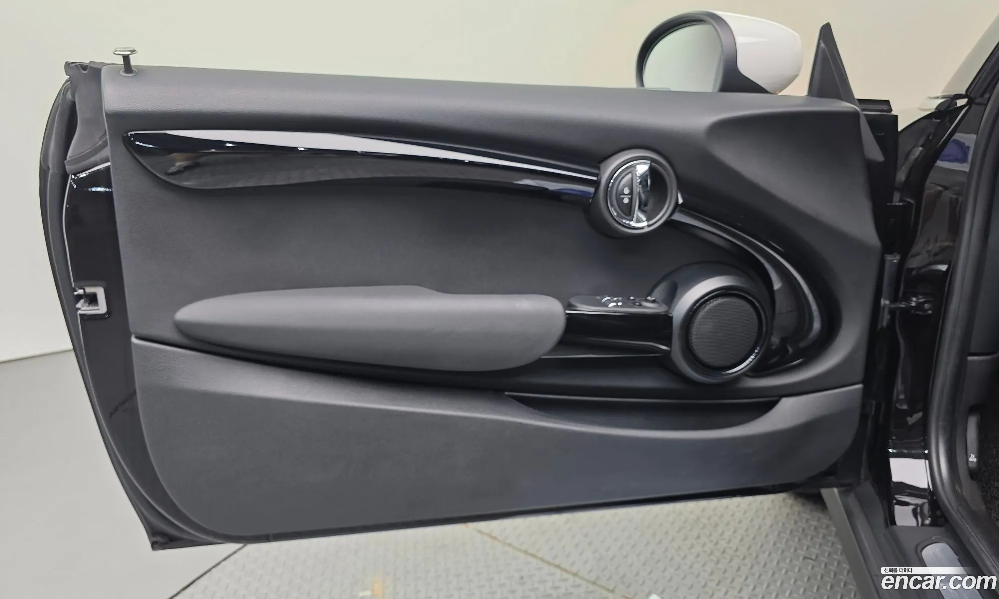 Mini Cooper 2021 WMW41DH02N2P90386 — 12