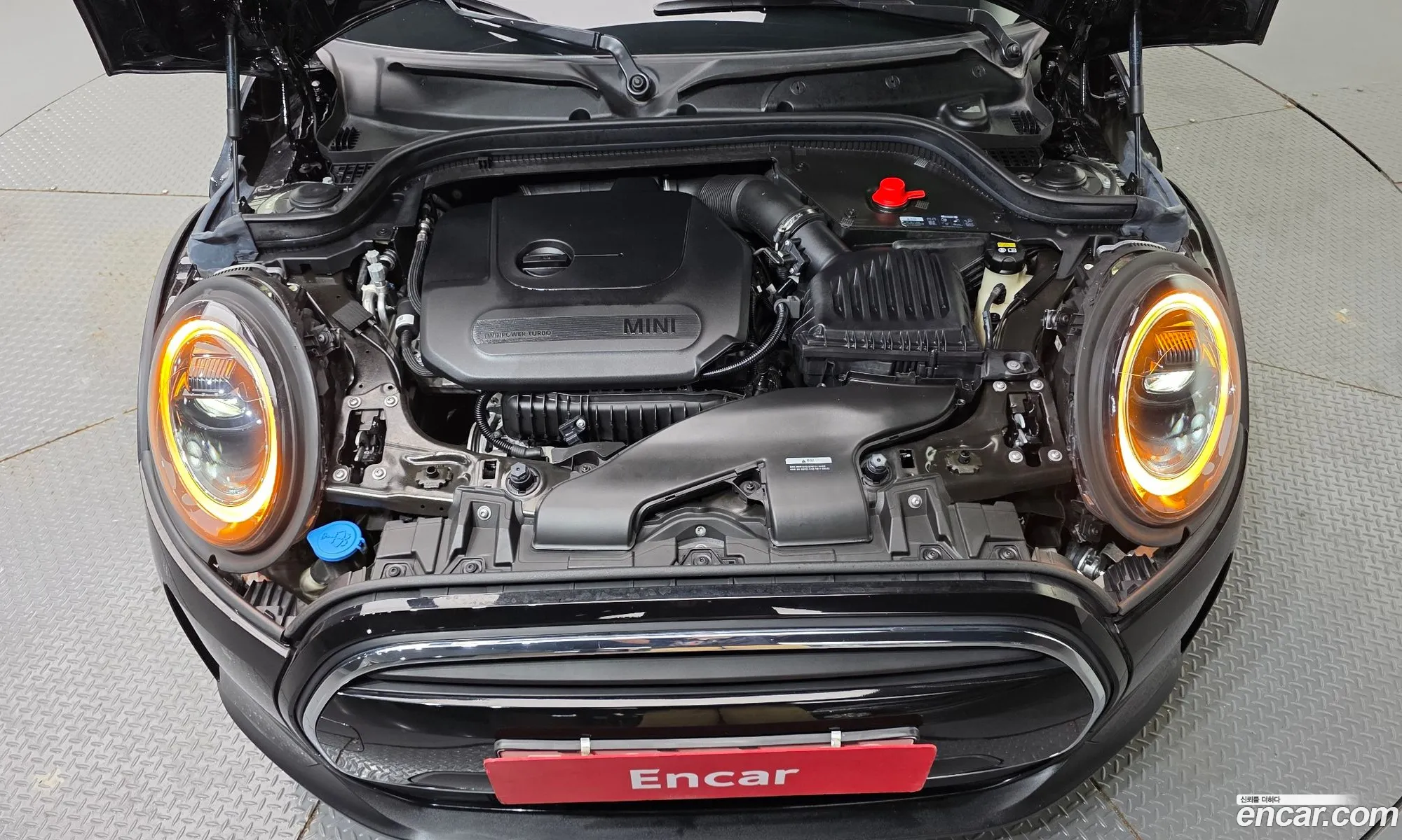 Mini Cooper 2021 WMW41DH02N2P90386 — 29