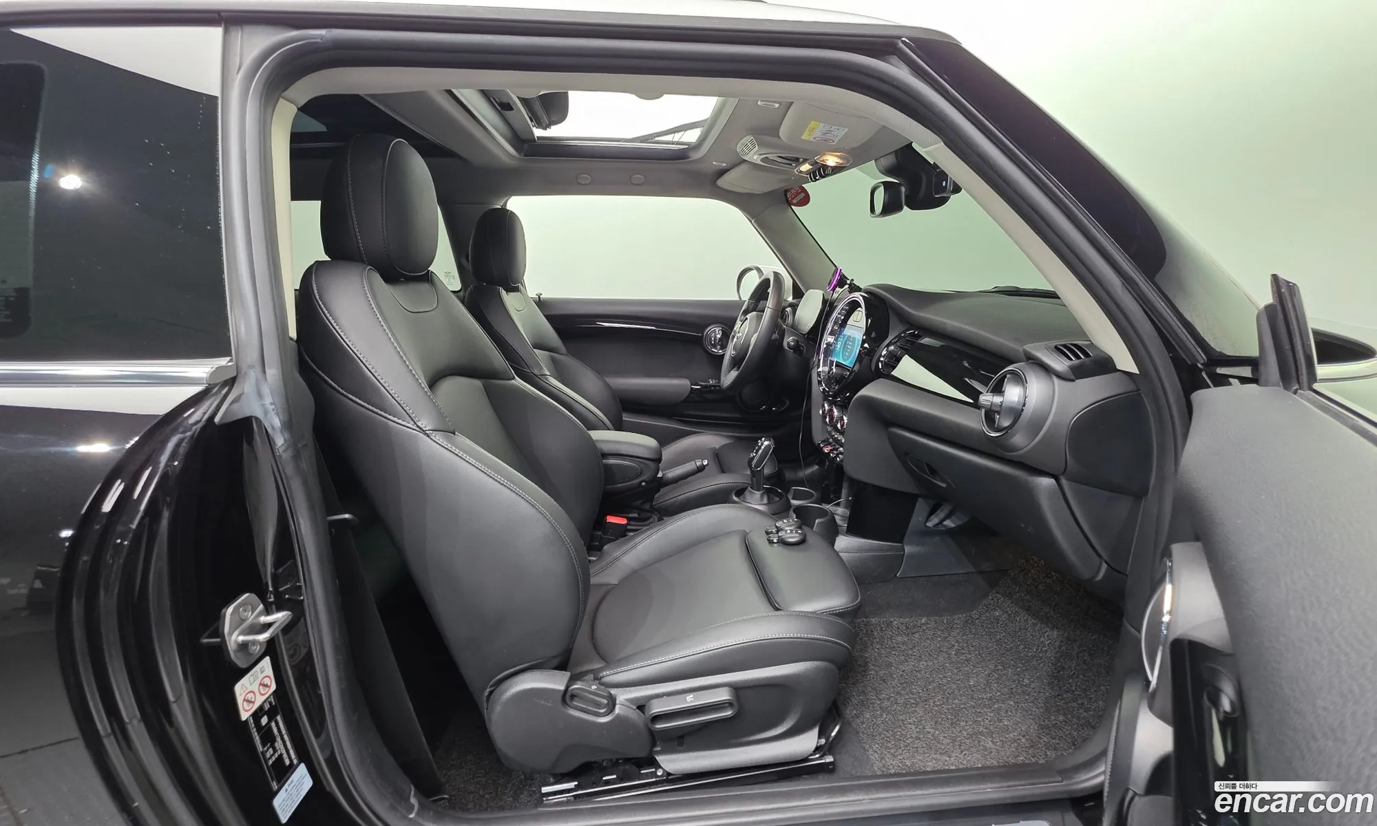 Mini Cooper 2021 WMW41DH02N2P90386 — 20