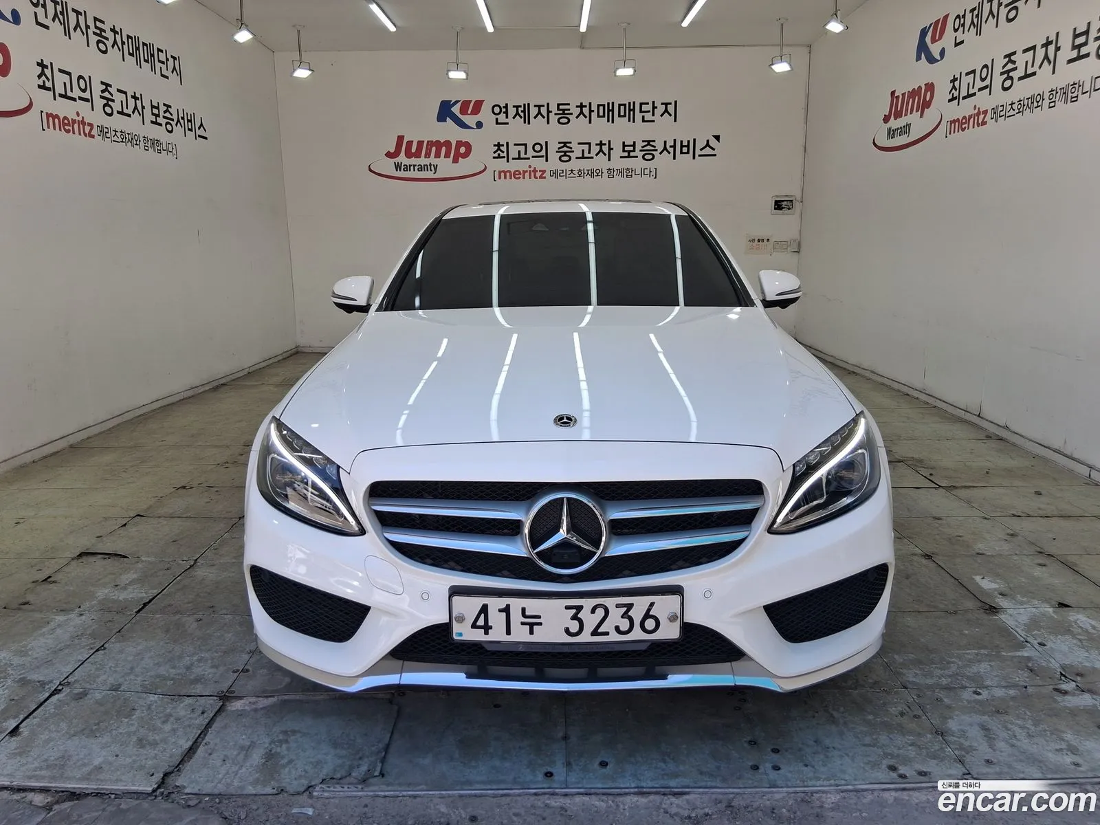 Mercedes-Benz C-Class W205 2018 — 19