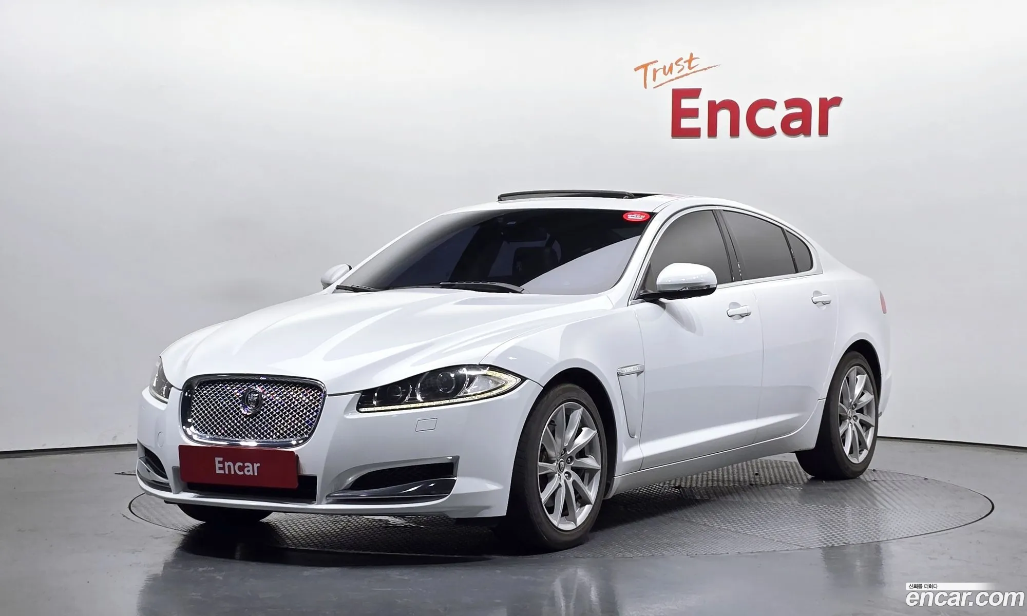 Jaguar XF 2011 SAJAA0567CDS33094 — 2