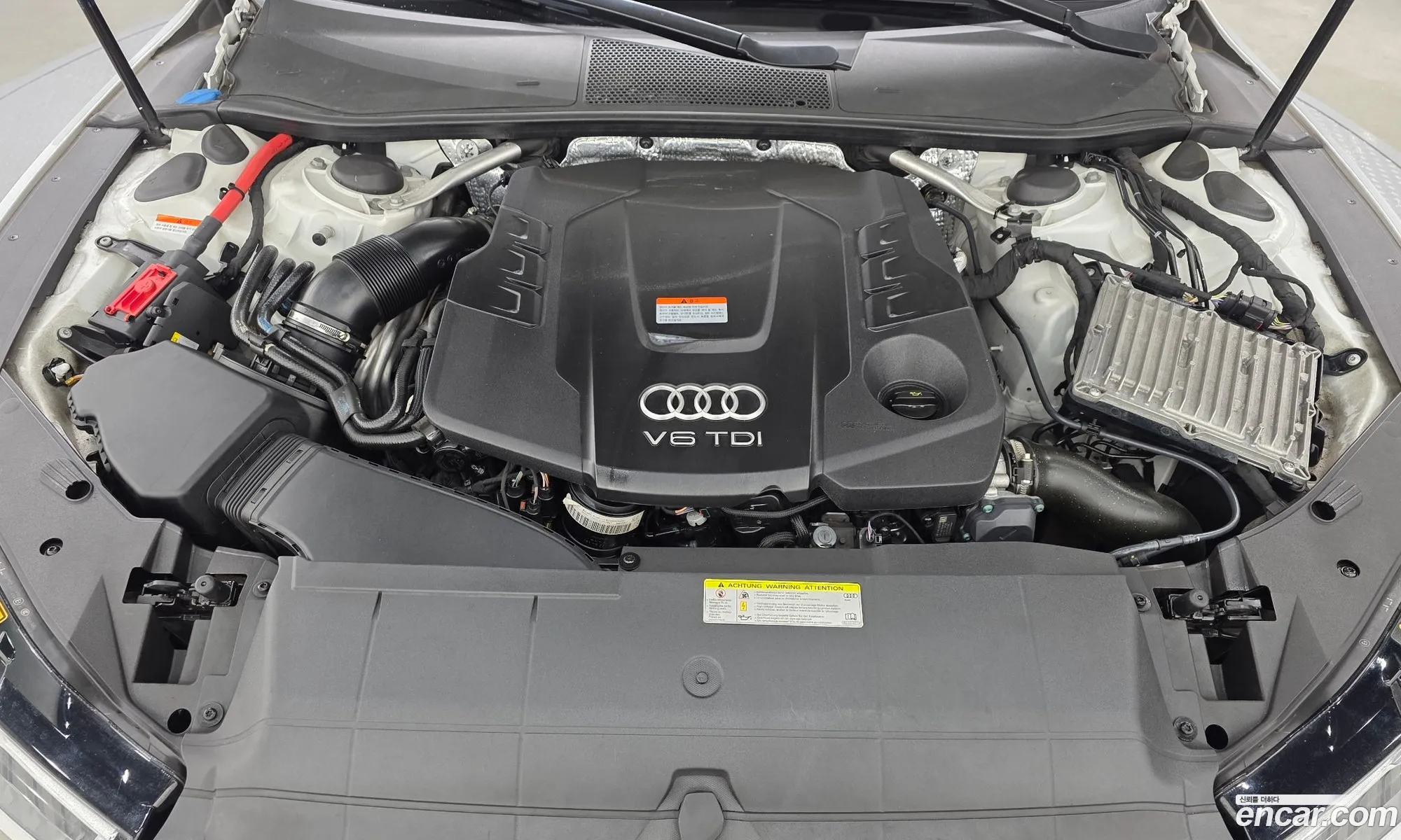 Audi A7 2020 WAUZZZF29LN095379 — 5