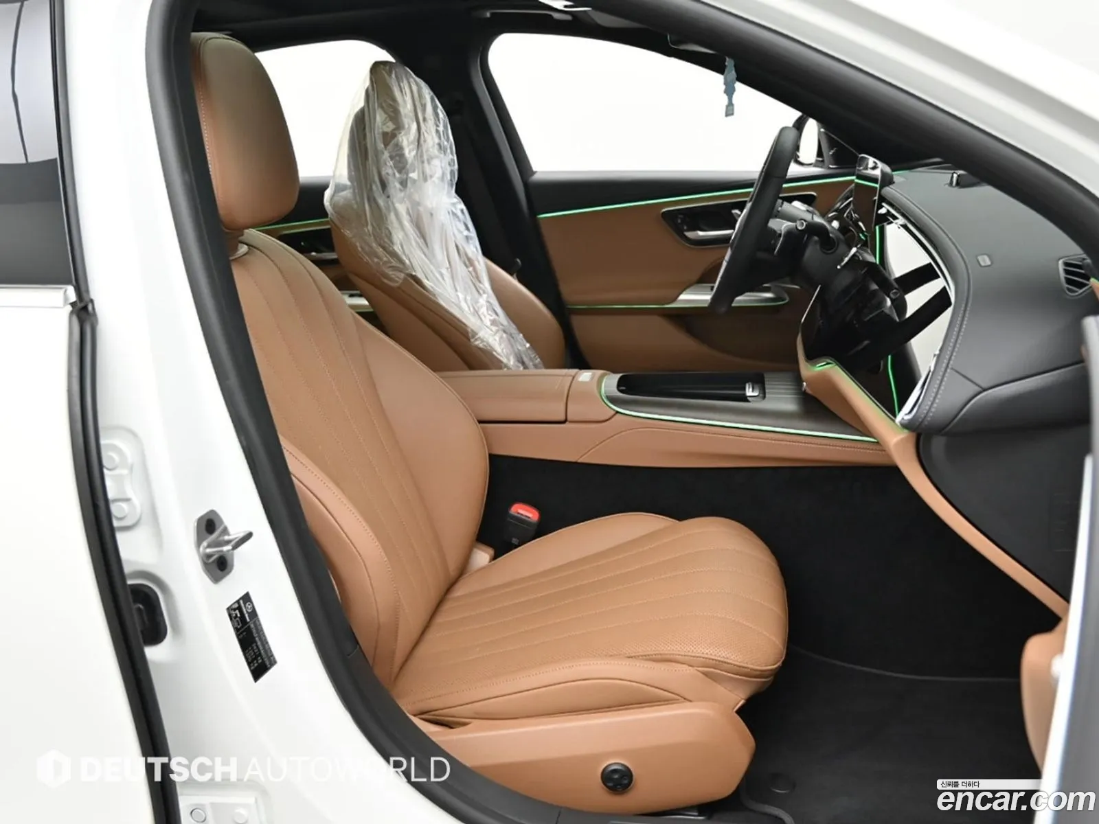 Mercedes-Benz E-Class W214 2024 — 5