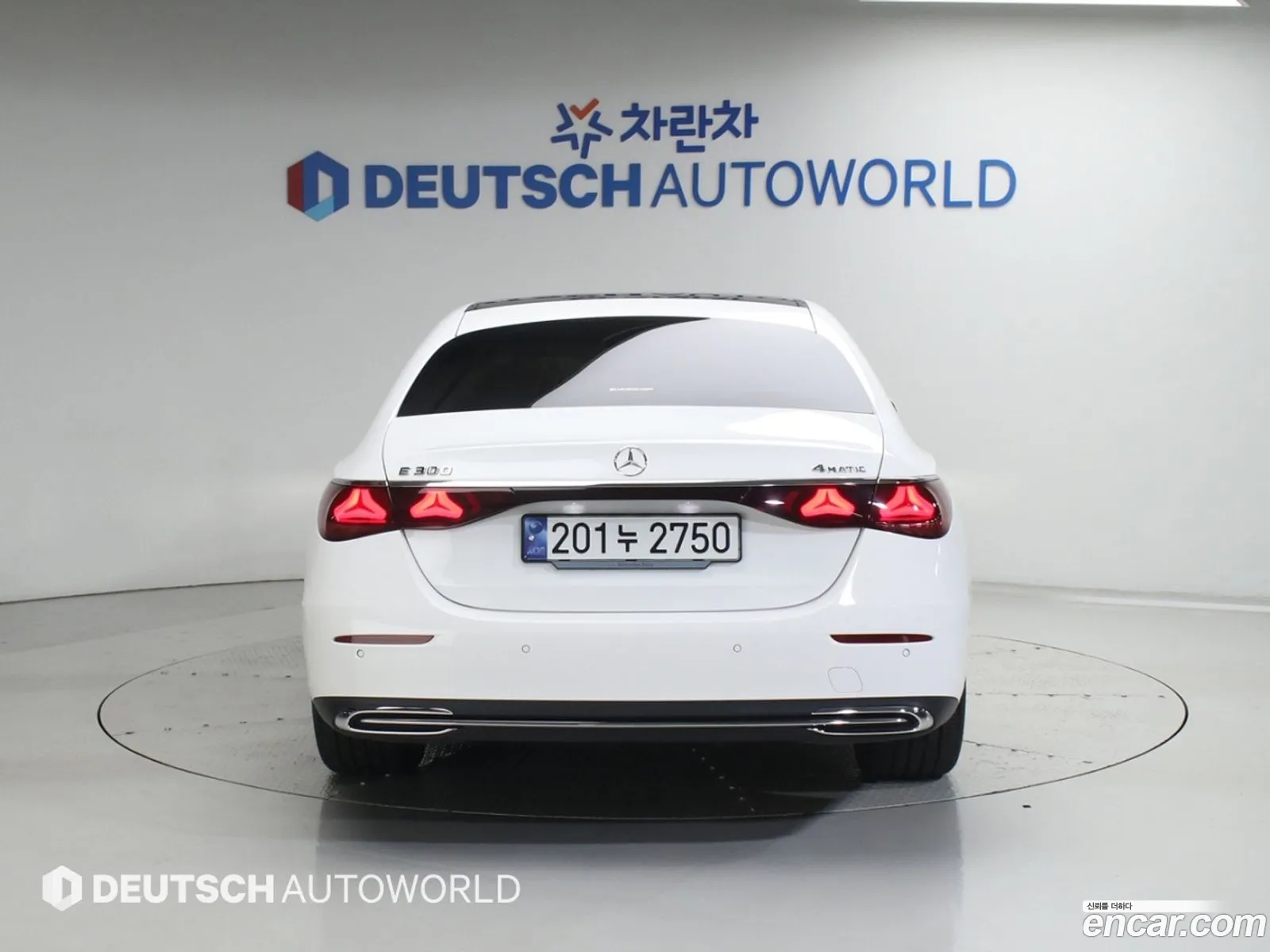 Mercedes-Benz E-Class W214 2024 — 13