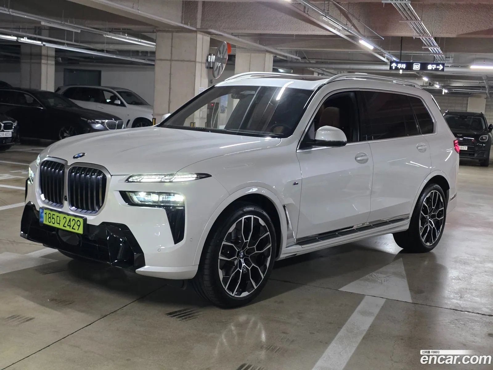 BMW X7 2025 — 19