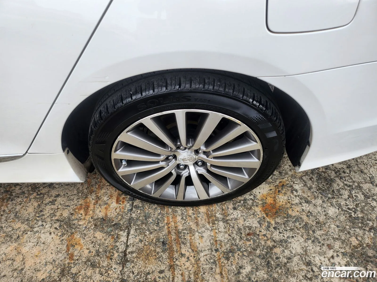 Hyundai Sonata Hybrid 2012 — 19