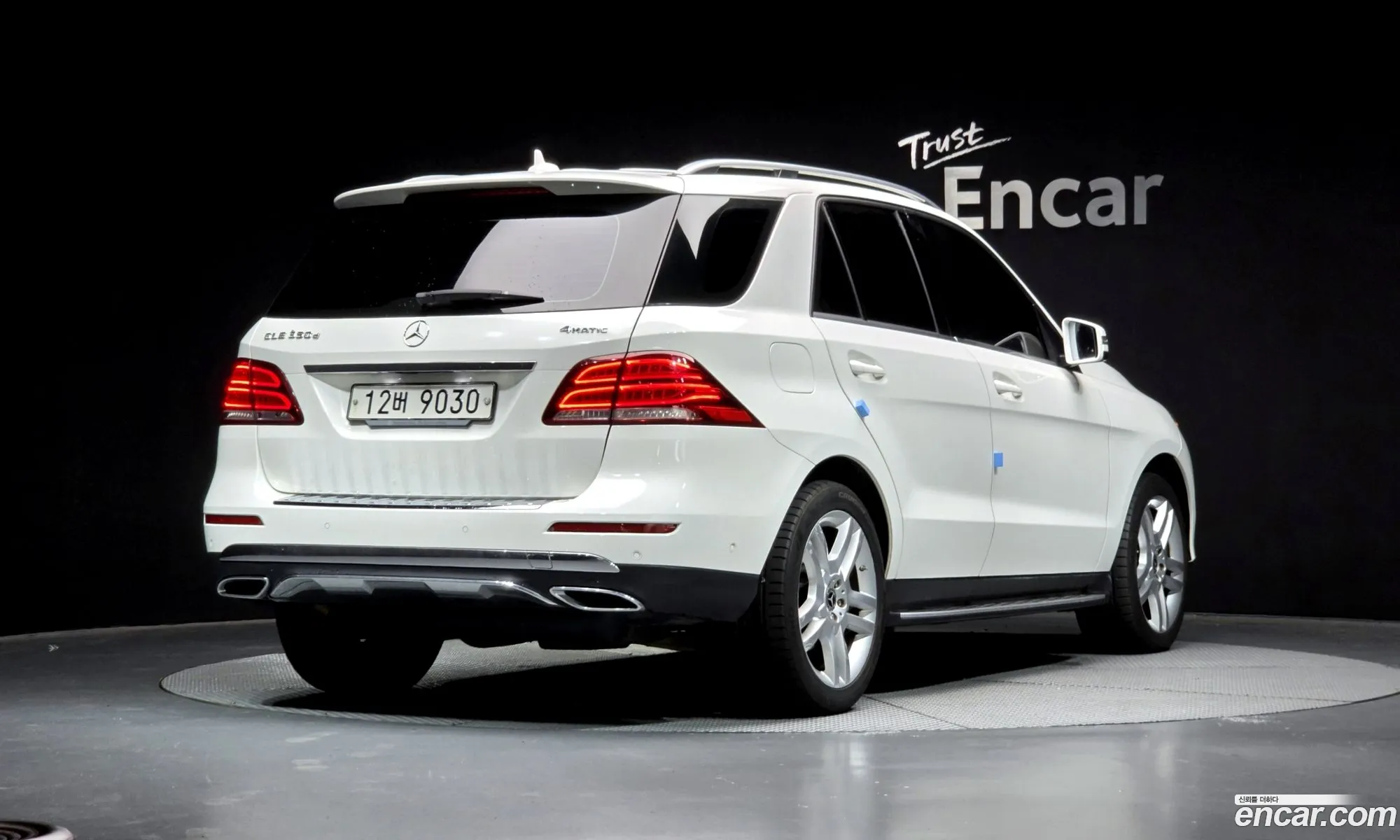 Mercedes-Benz GLE-Class W166 2018 — 10