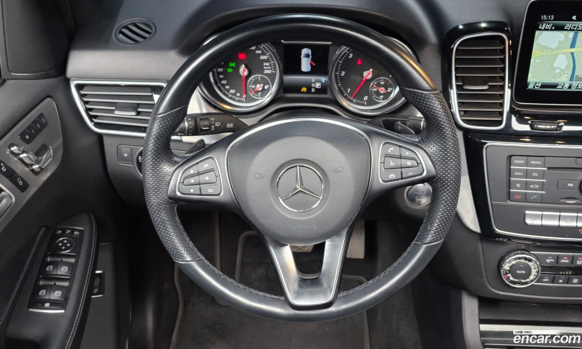 Mercedes-Benz GLE-Class W166 2018 — 5