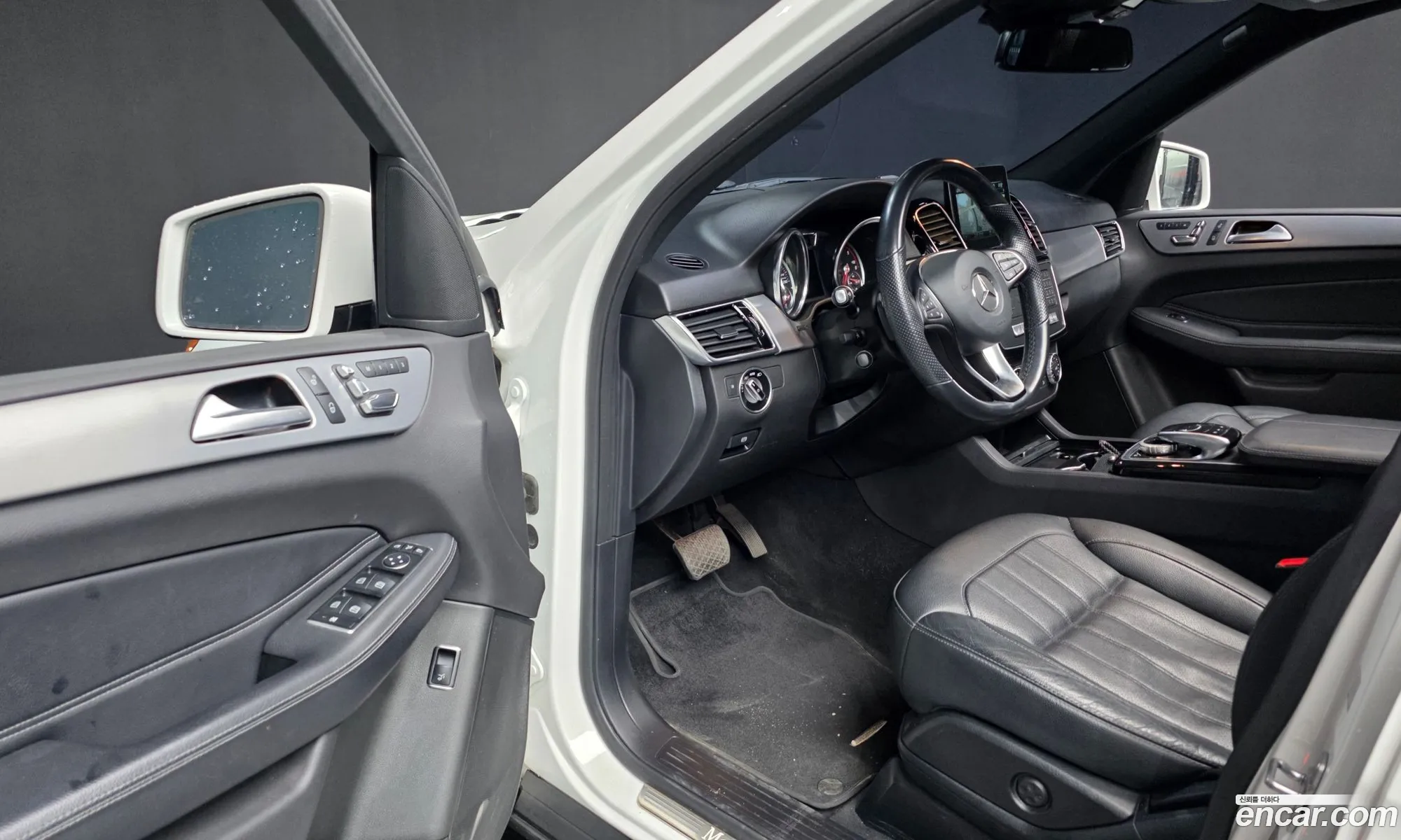 Mercedes-Benz GLE-Class W166 2018 — 19