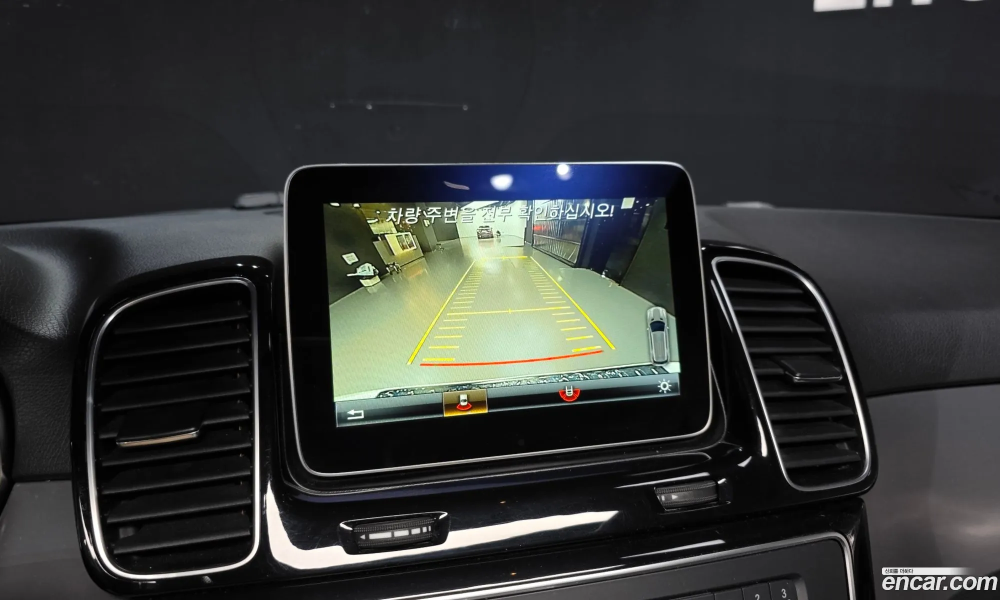 Mercedes-Benz GLE-Class W166 2018 — 20