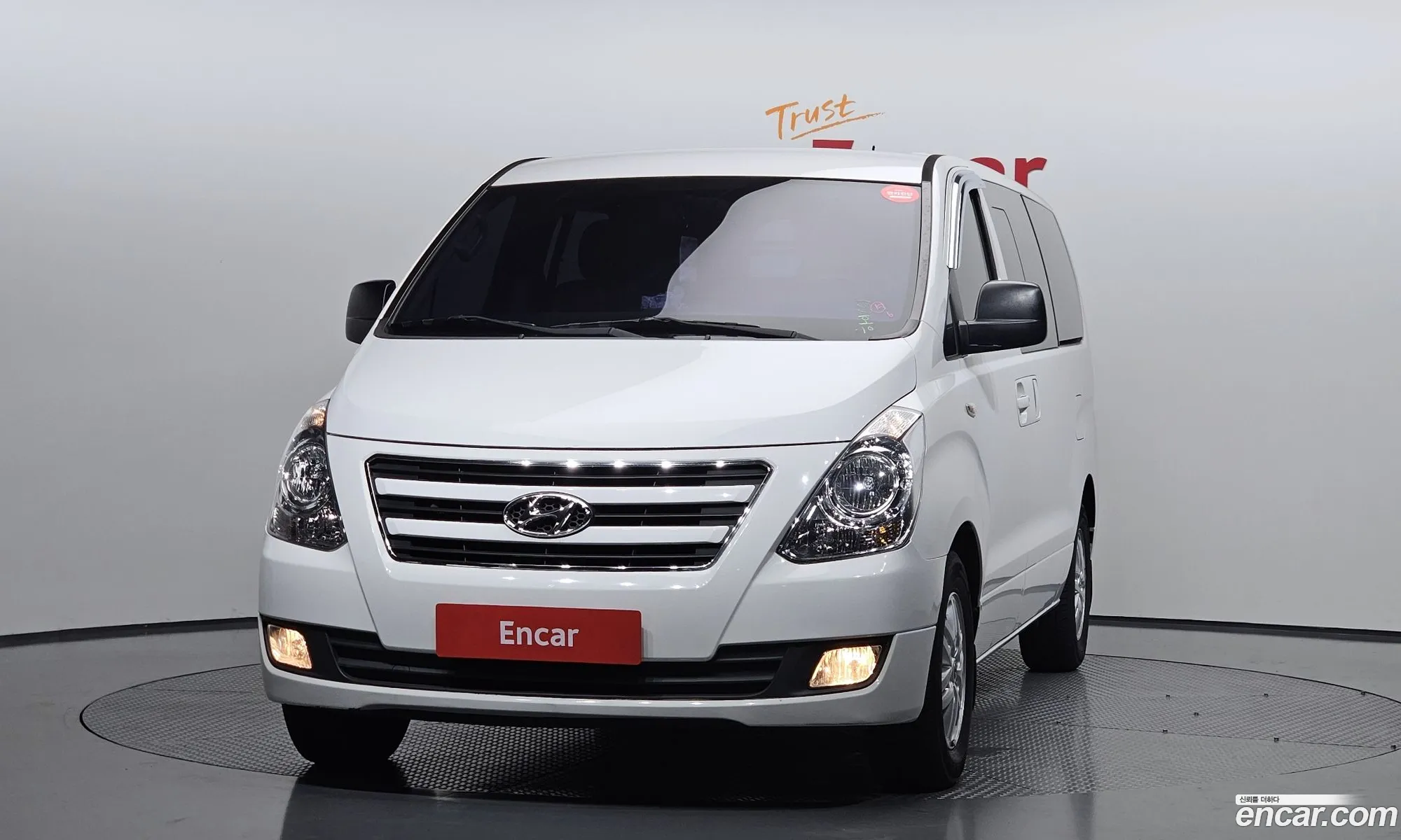 Hyundai Grand Starex 2017 — 3