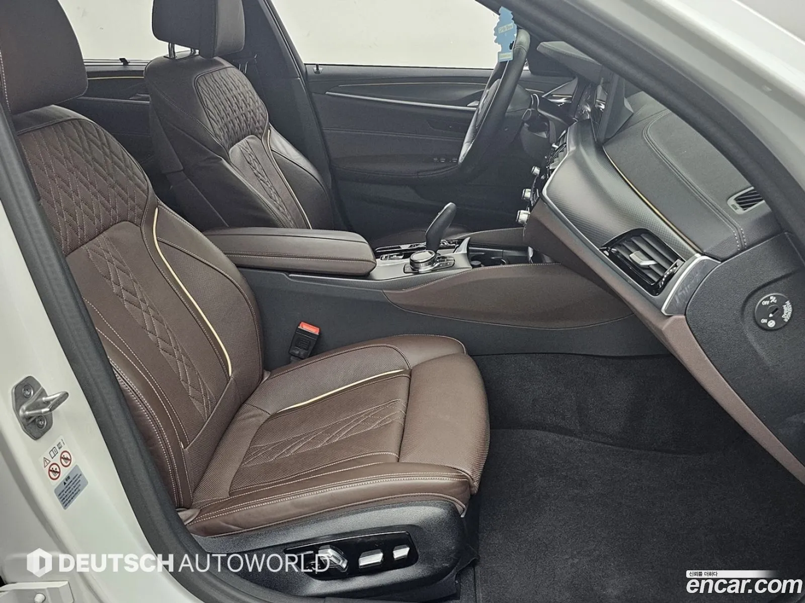 BMW 5 Series 2023 — 16