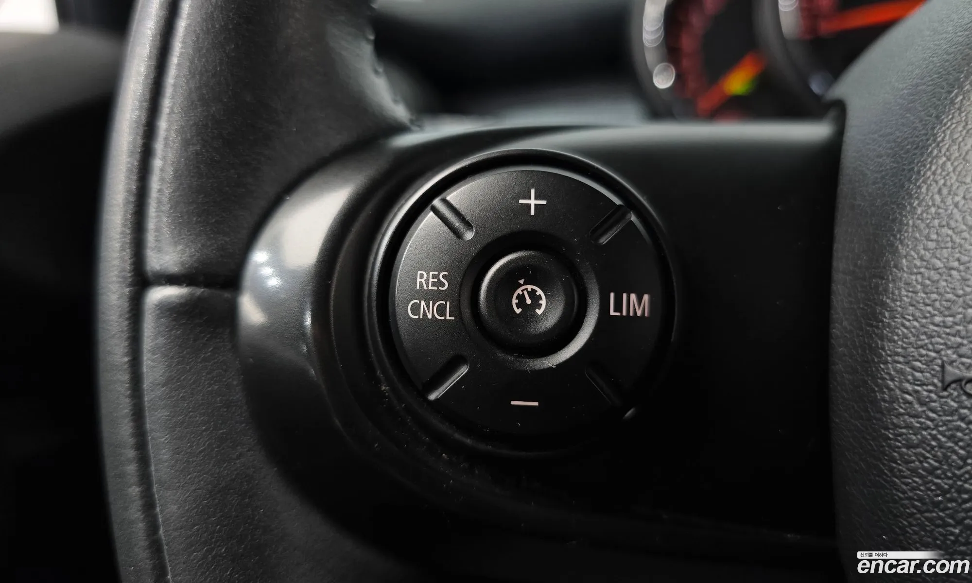 Mini Cooper 2020 — 14