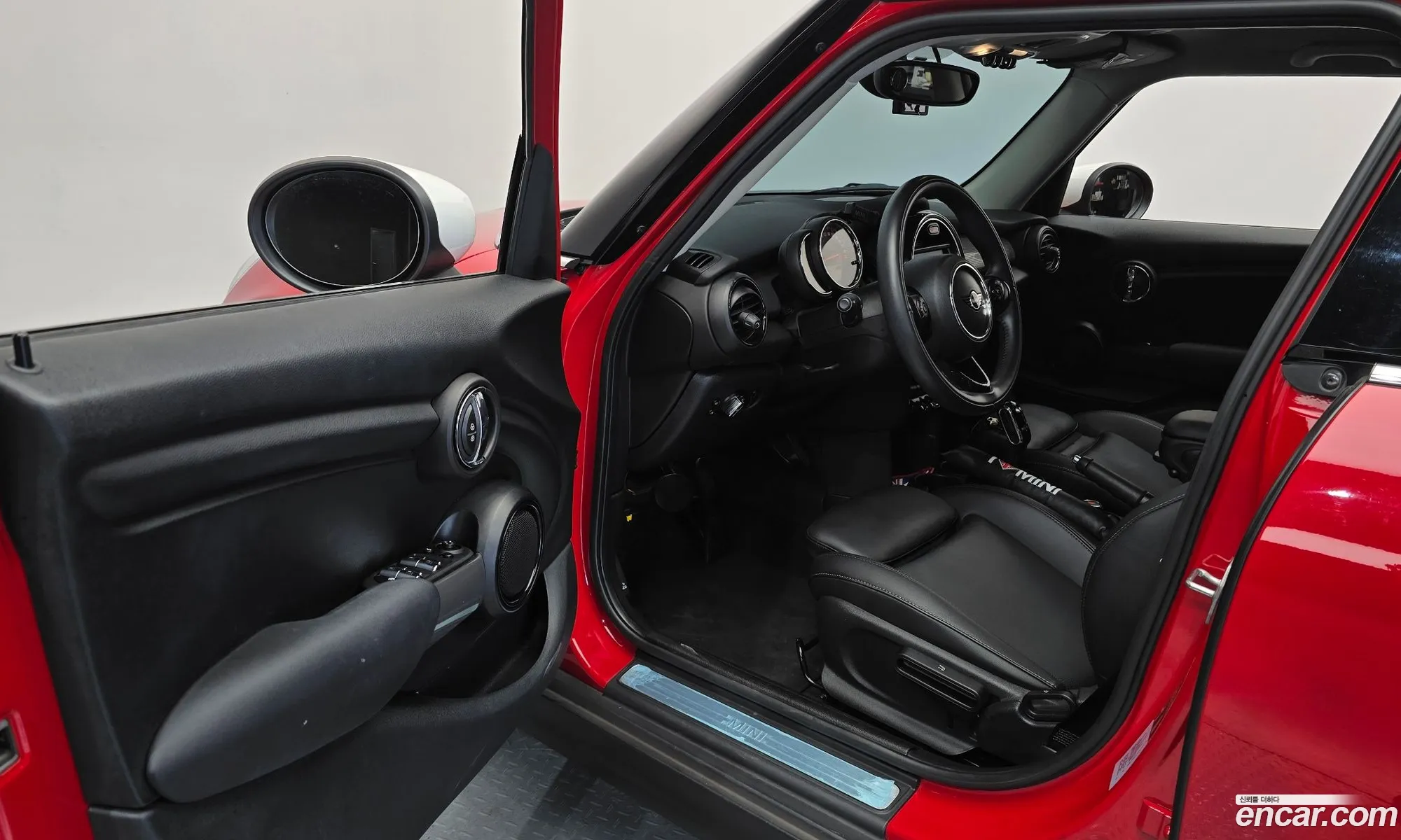 Mini Cooper 2020 — 19