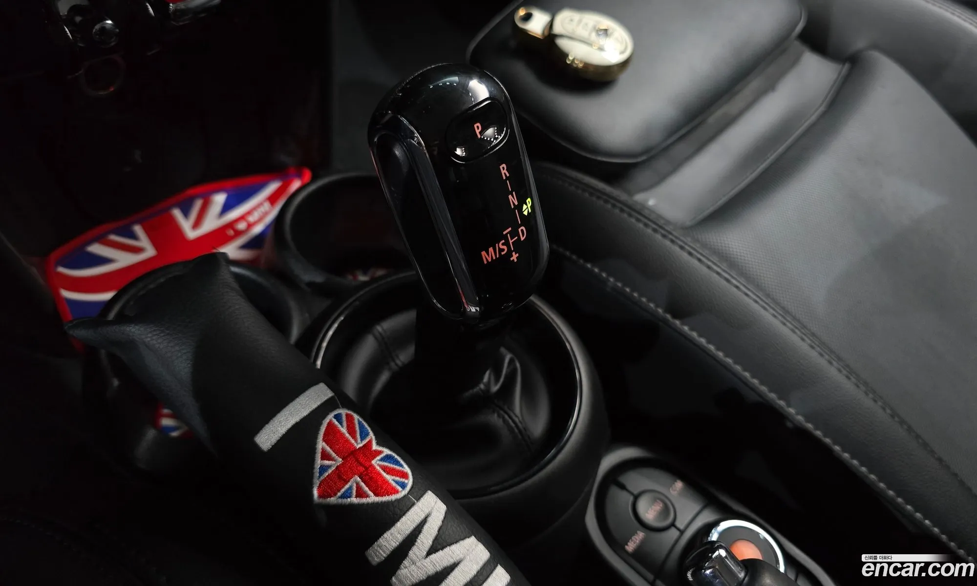Mini Cooper 2020 — 8