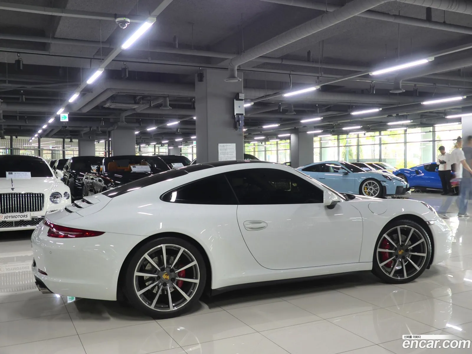 Porsche 911 2016 — 16