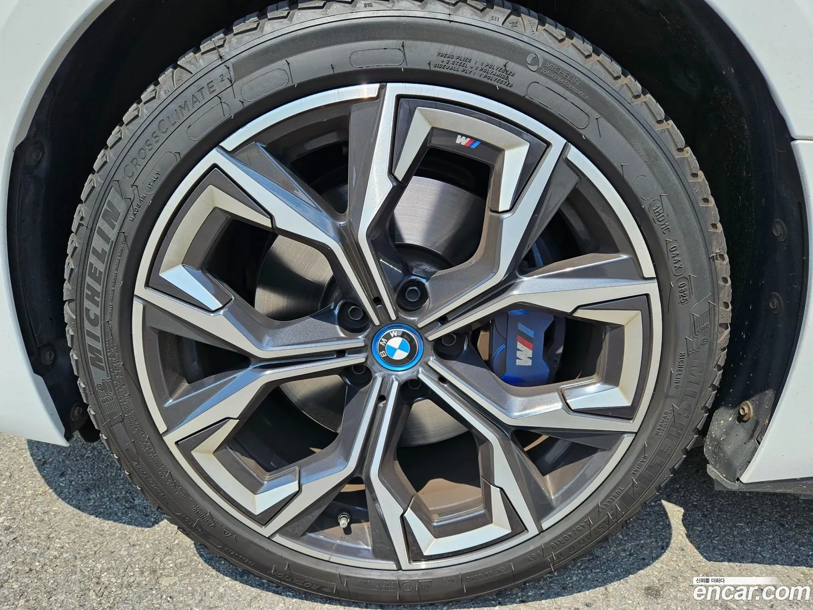 BMW i4 2023 — 9