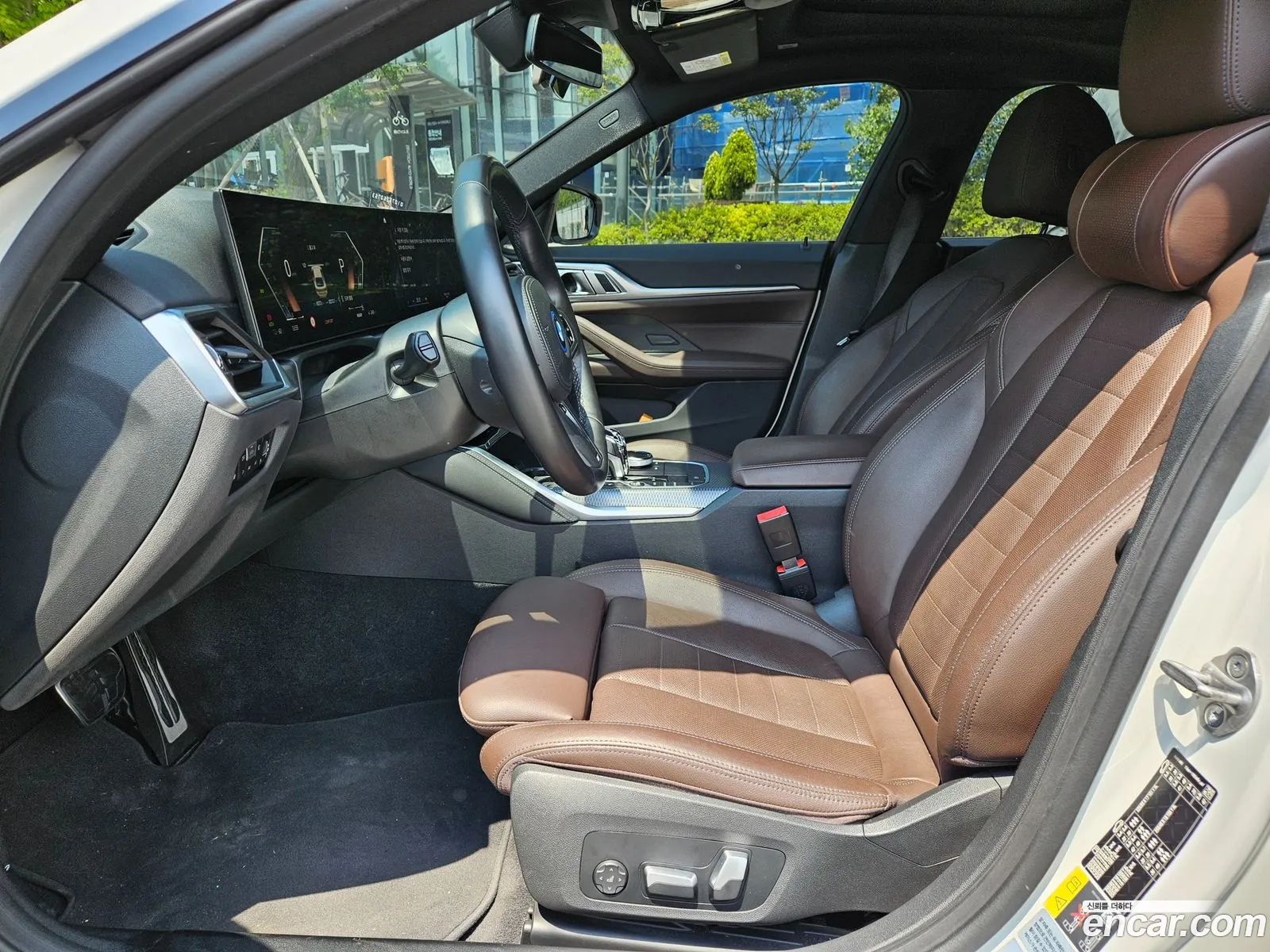 BMW i4 2023 — 19