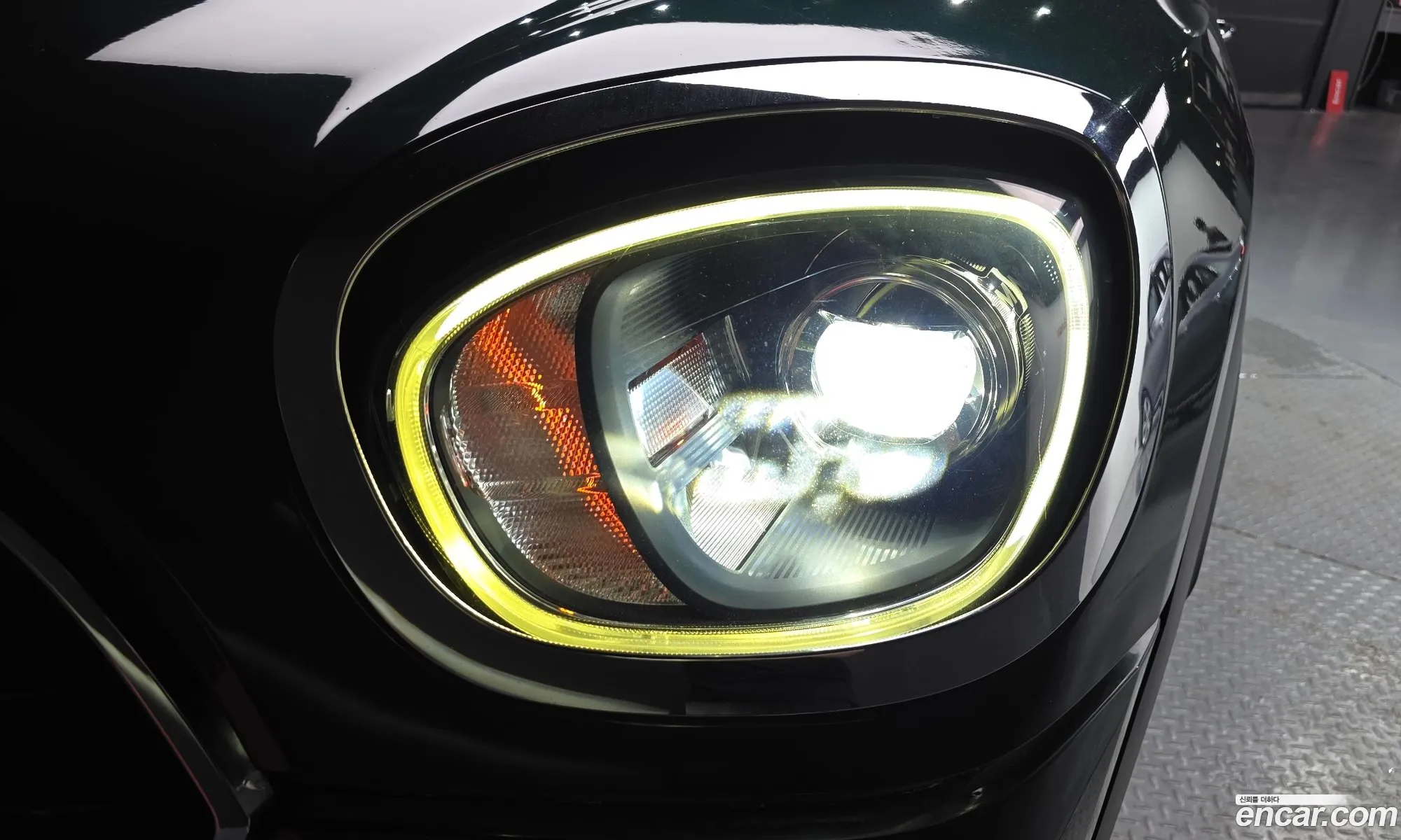 Mini Cooper D Countryman 2017 WMWYU110XJ3D18168 — 25