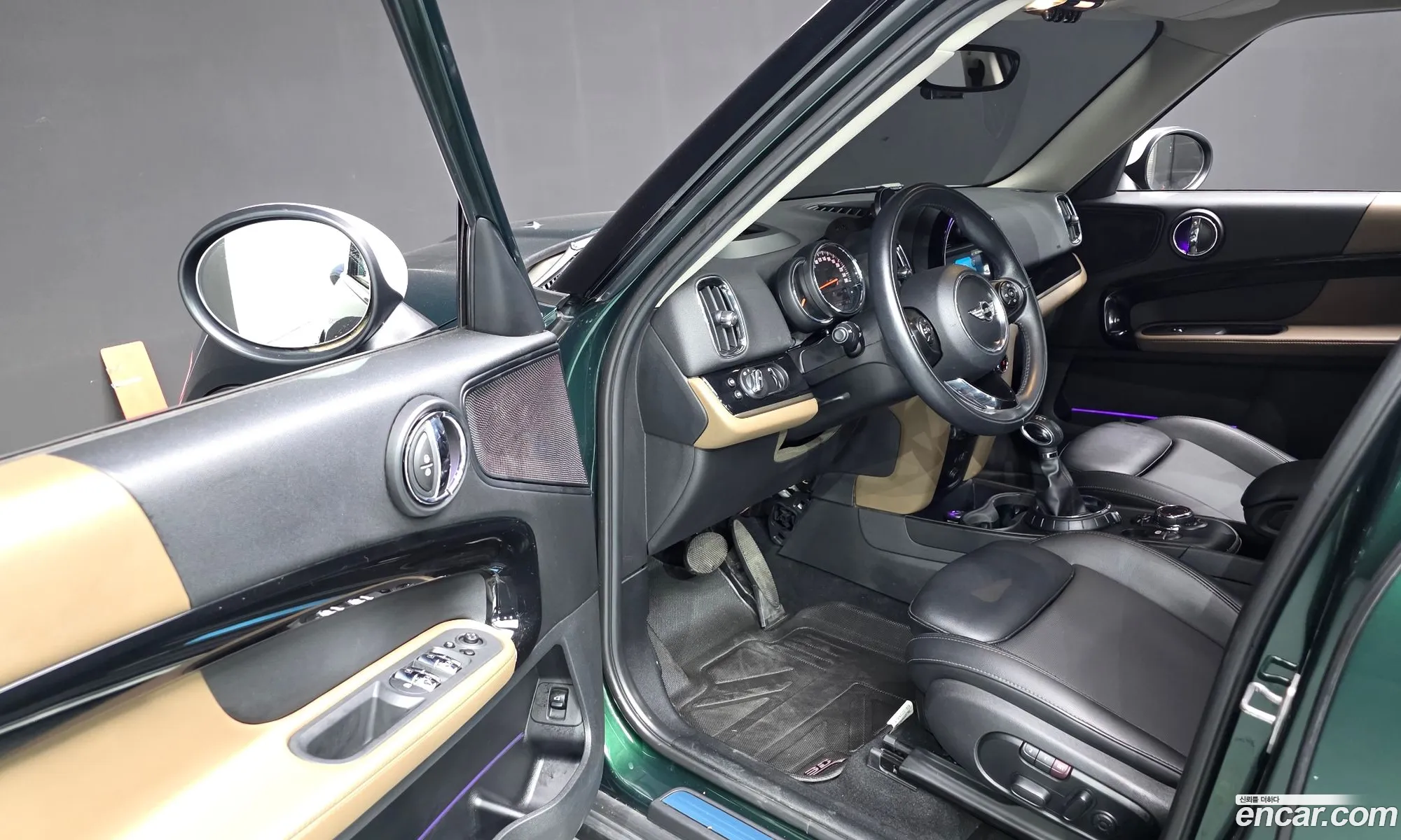 Mini Cooper D Countryman 2017 WMWYU110XJ3D18168 — 28