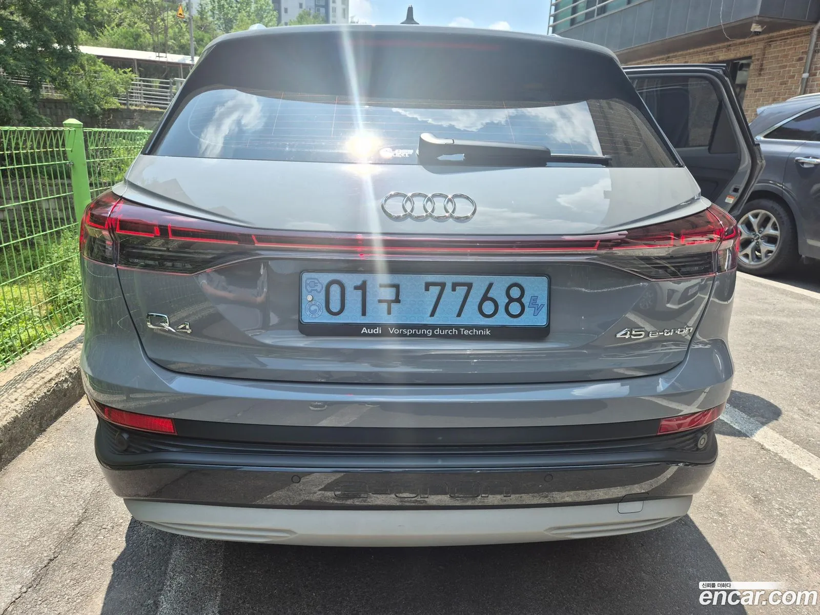 Audi Q4 e-tron 2025 — 5