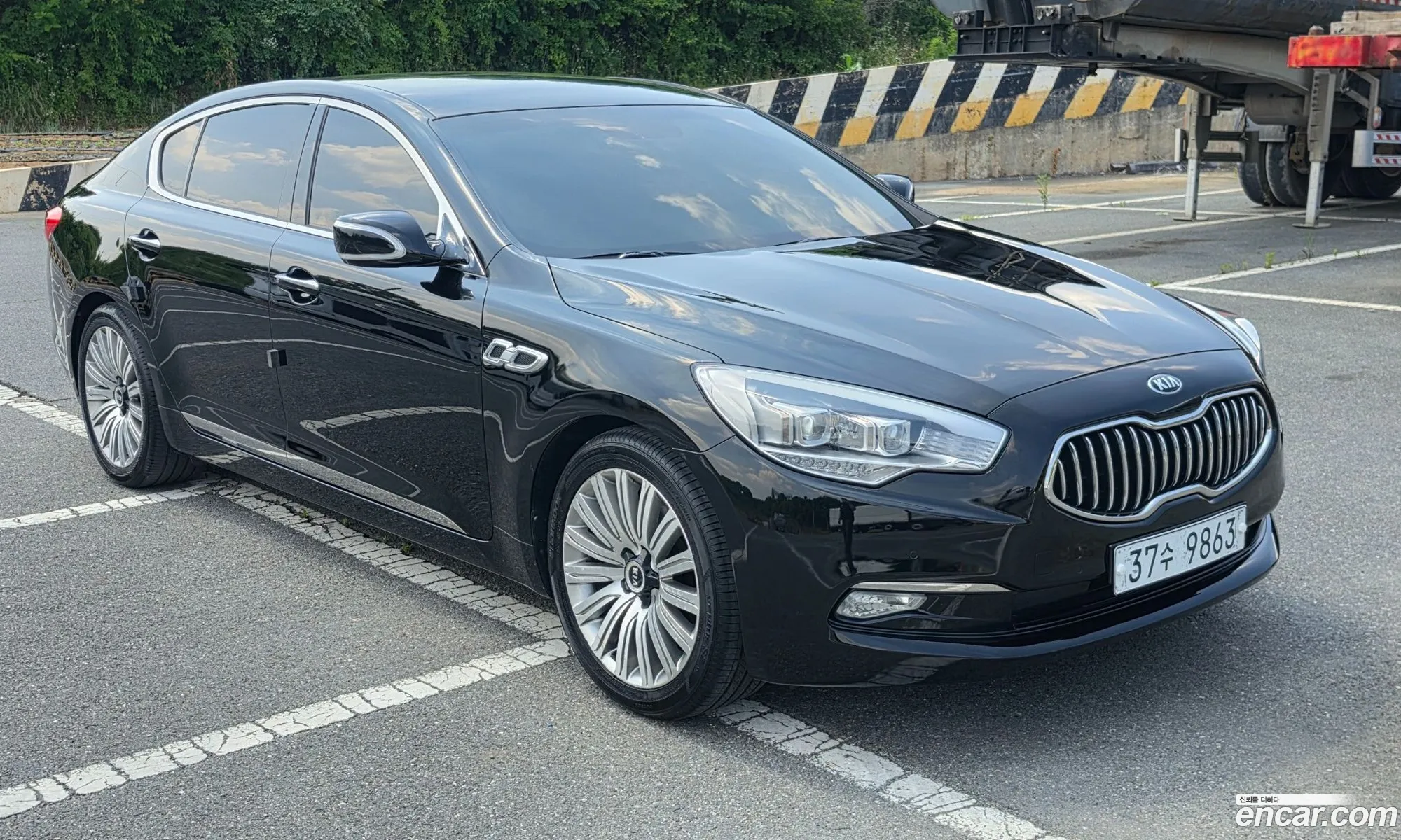 Kia K9 2013 — 2