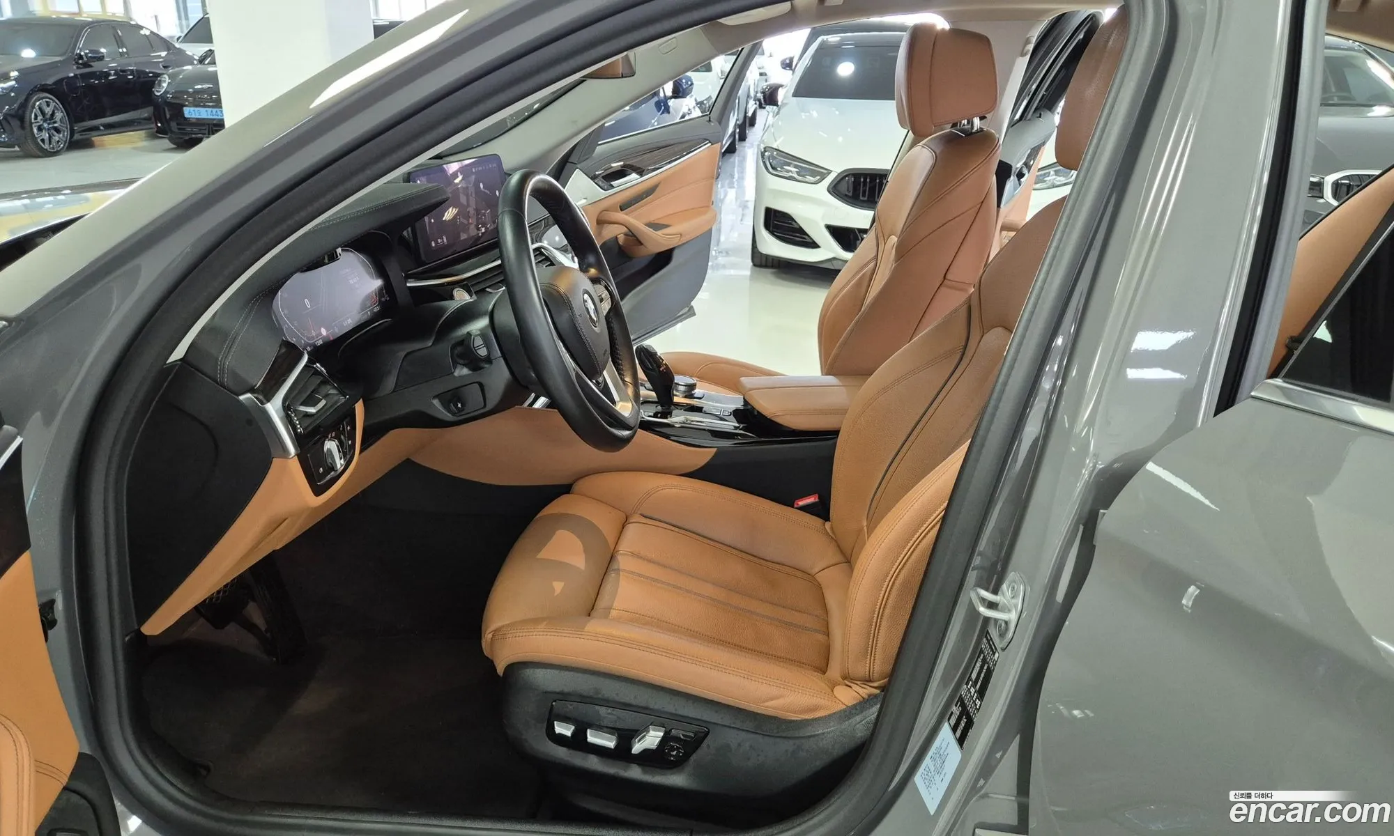 BMW 5 Series 2021 — 12