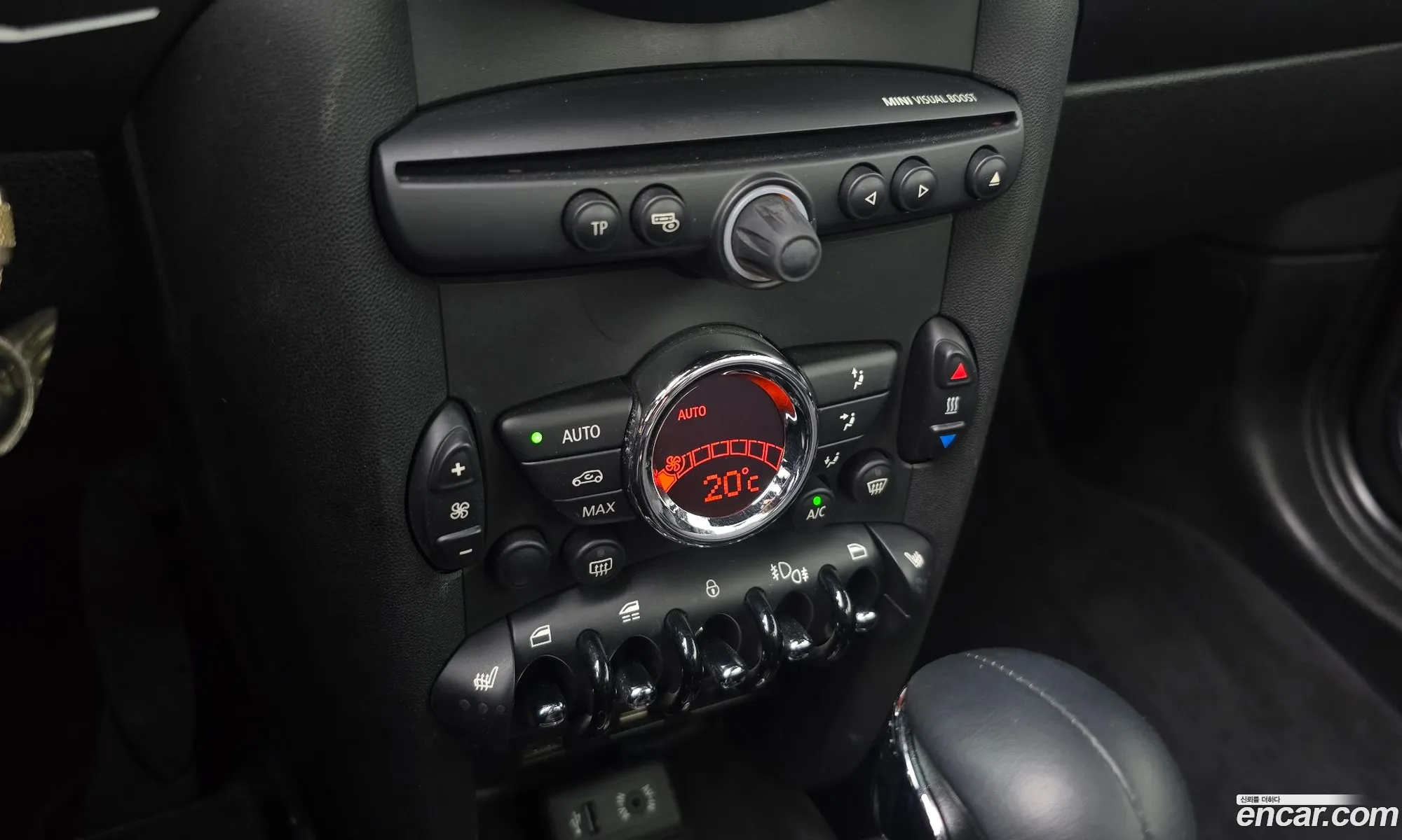 Mini Cooper Convertible 2014 WMWZN3108ET656796 — 10