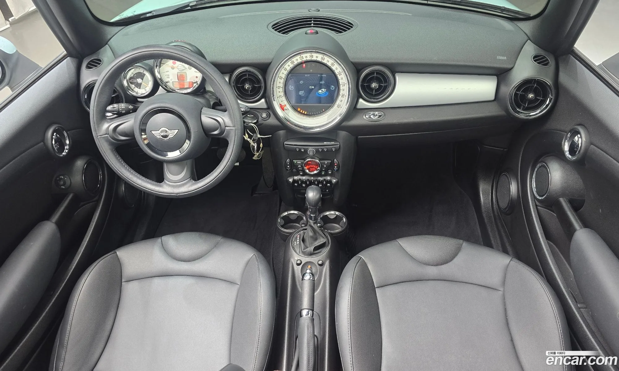 Mini Cooper Convertible 2014 WMWZN3108ET656796 — 17