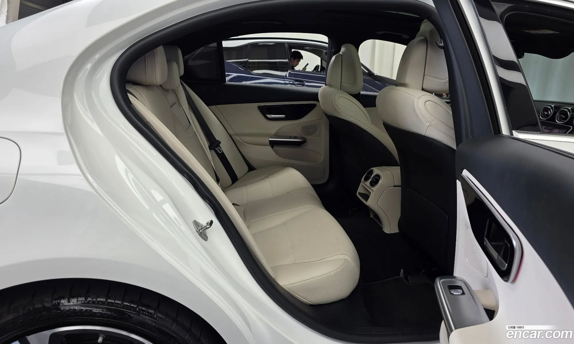 Mercedes-Benz C-Class W206 2023 — 6