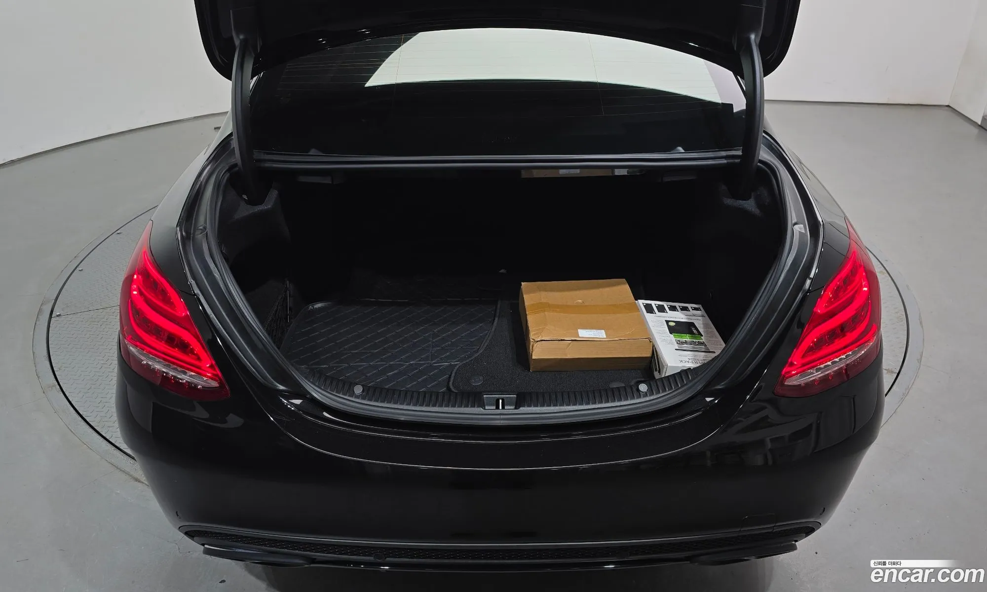 Mercedes-Benz C-Class W205 2018 — 4