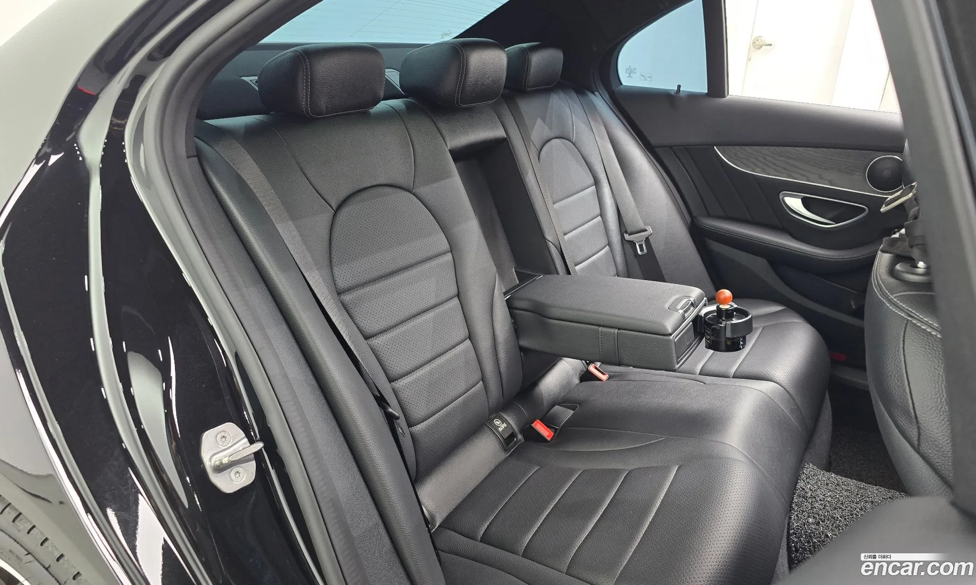 Mercedes-Benz C-Class W205 2018 — 11