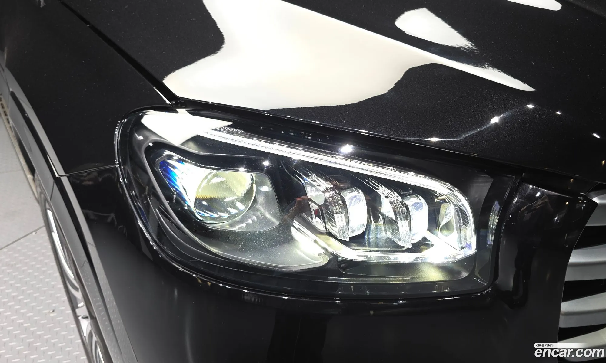 Mercedes-Benz GLS-Class X167 2025 — 27