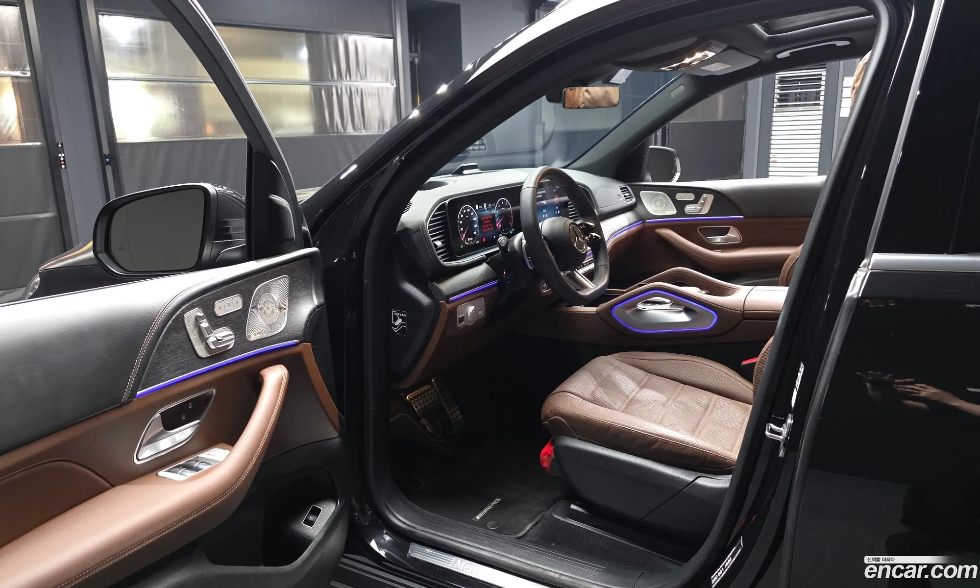 Mercedes-Benz GLS-Class X167 2025 — 24