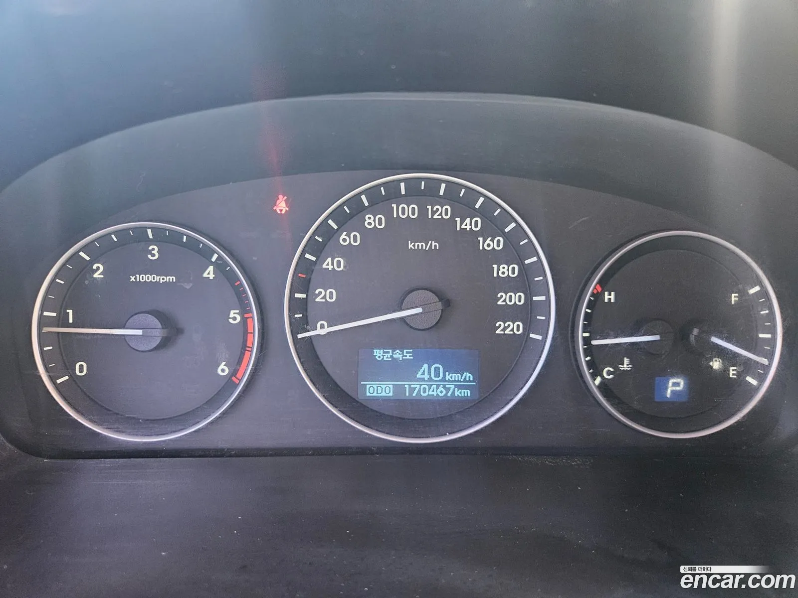 Hyundai Grand Starex 2017 — 2