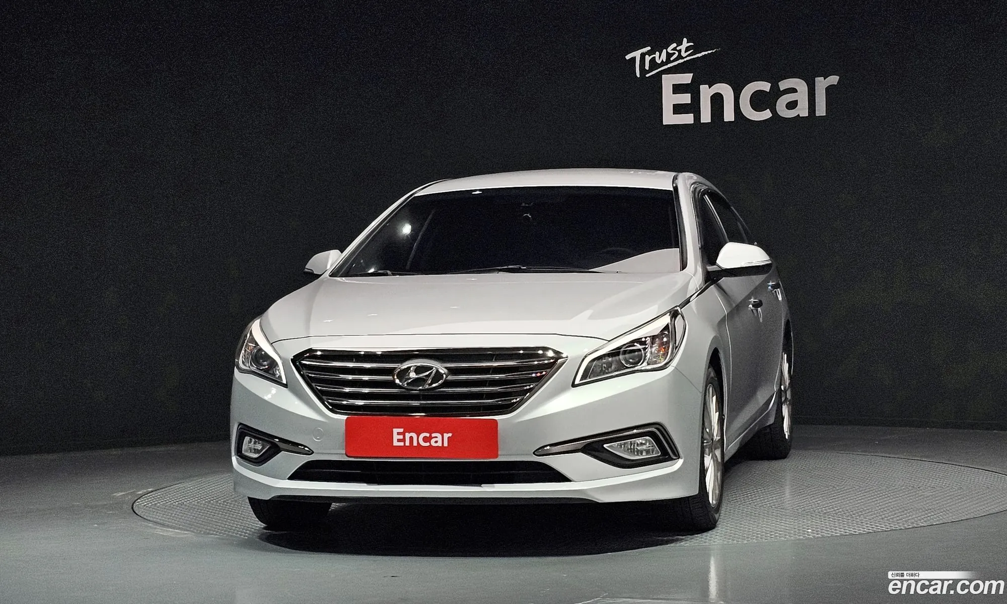 Hyundai LF Sonata 2014 — 4