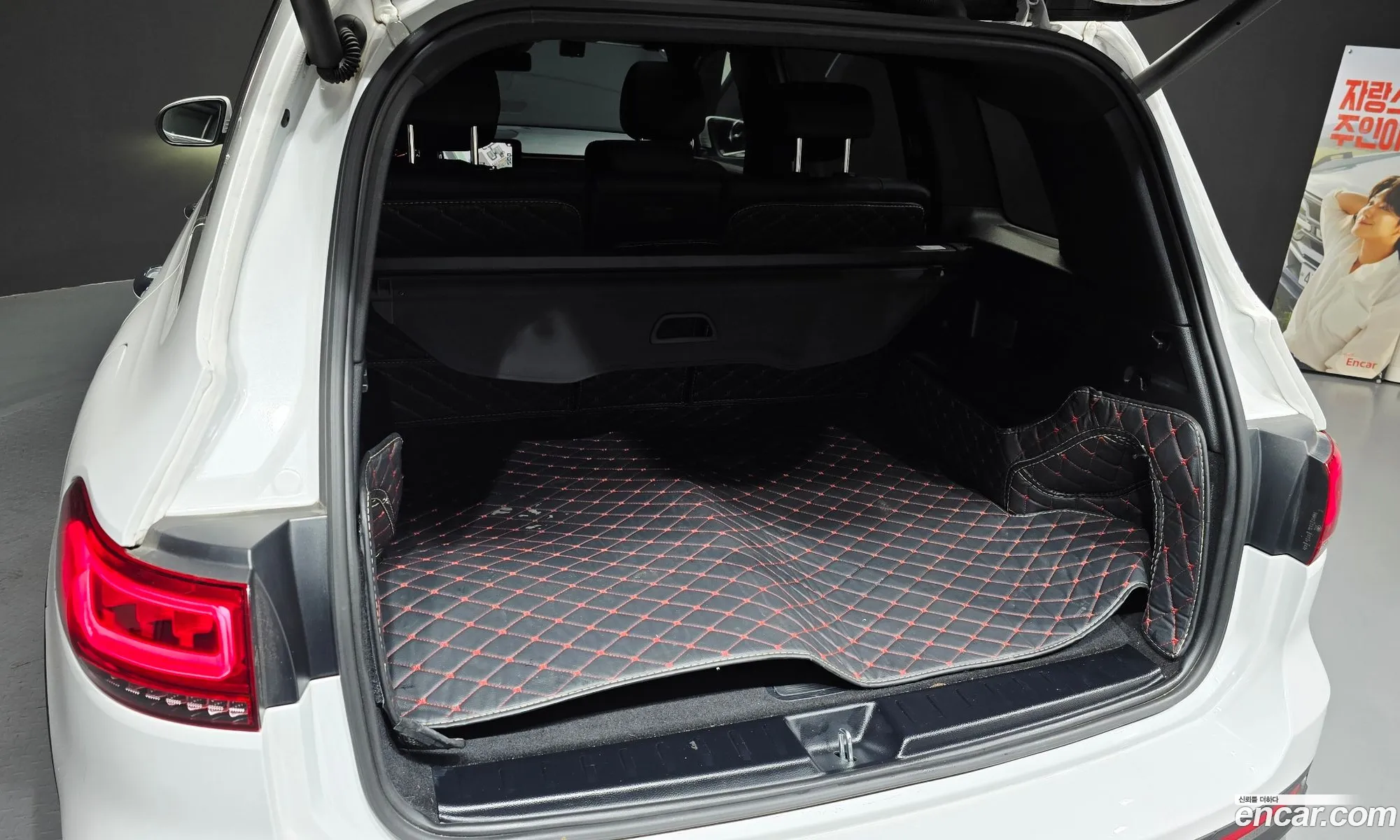 Mercedes-Benz GLB-Class X247 2023 — 13