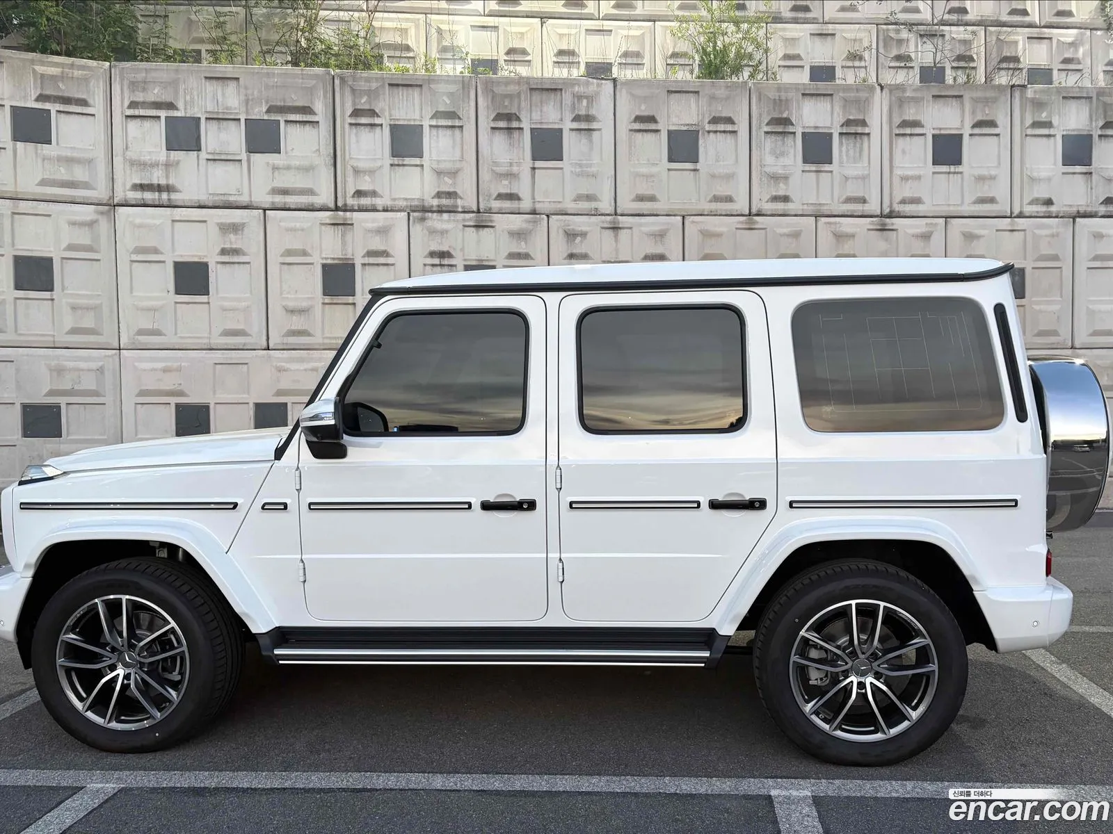 Mercedes-Benz G-Class W465 2026 — 10