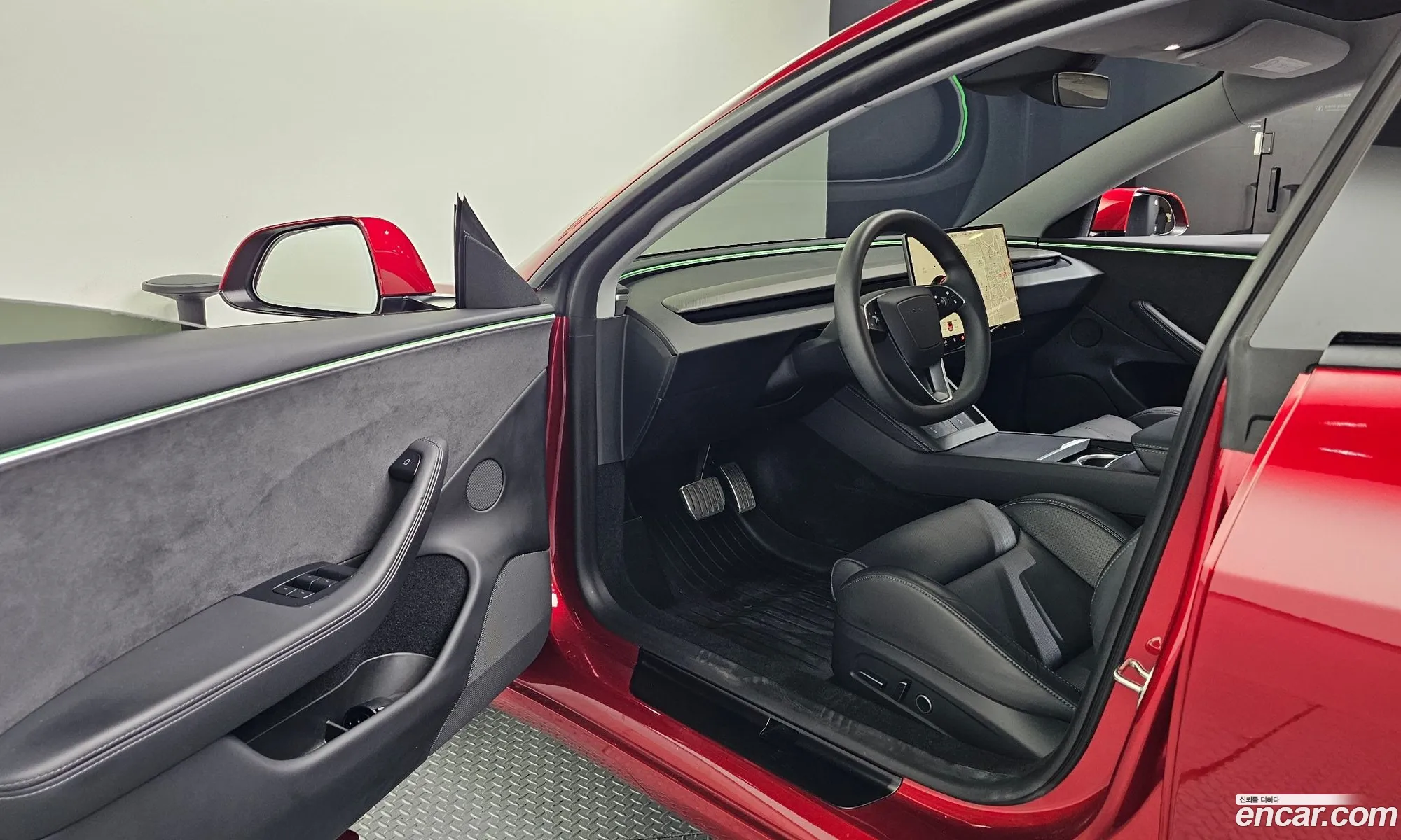 Tesla Model 3 2024 LRW3E7ET3RC241988 — 25
