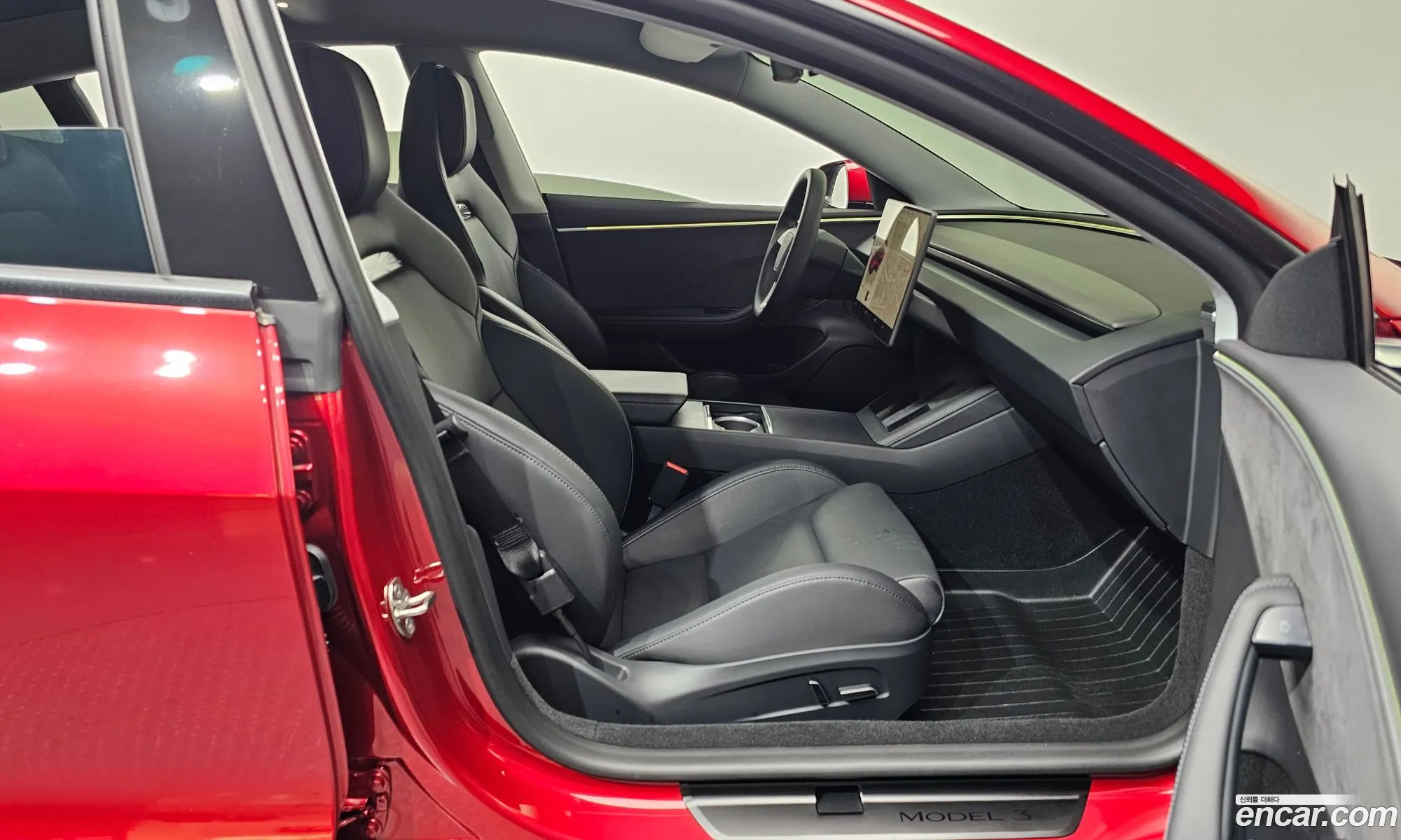 Tesla Model 3 2024 LRW3E7ET3RC241988 — 19