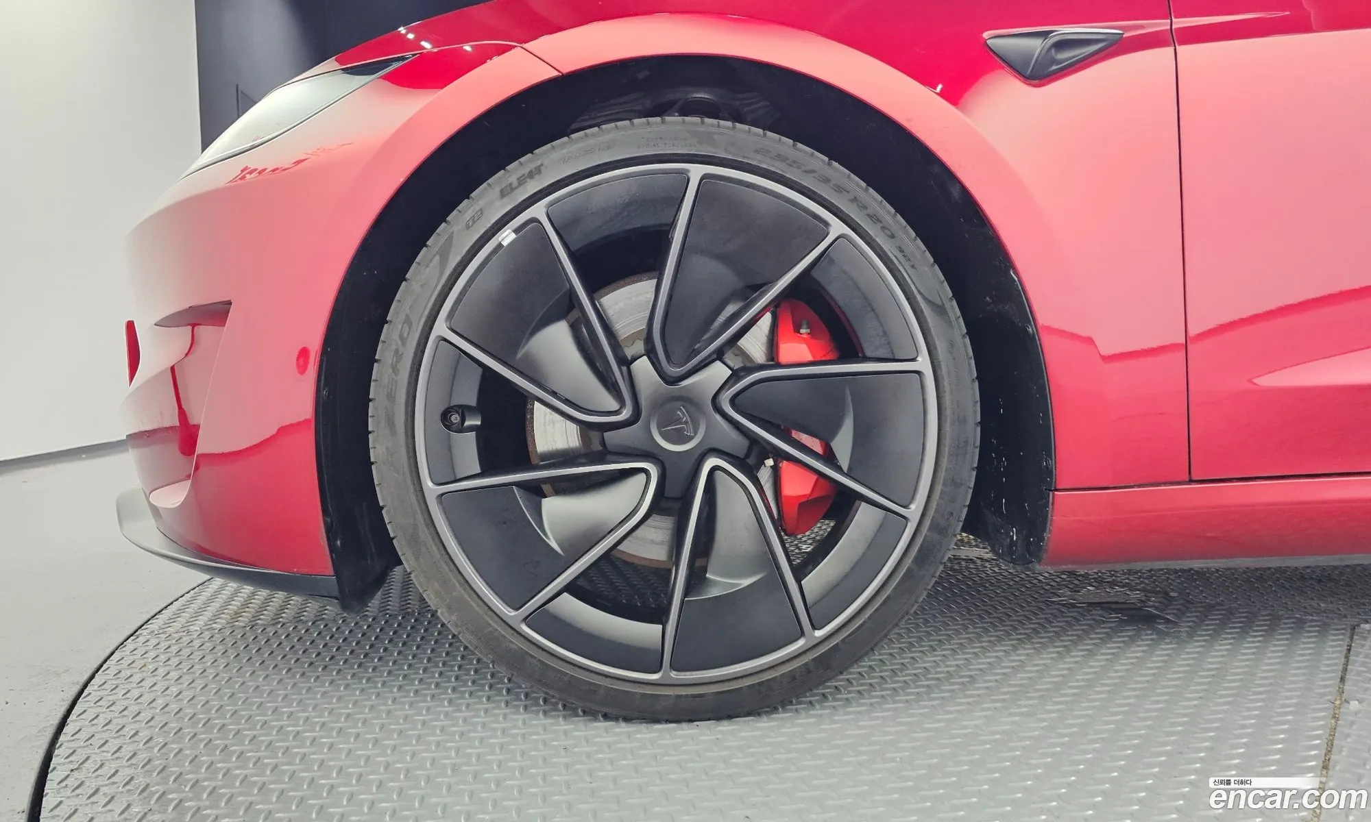 Tesla Model 3 2024 LRW3E7ET3RC241988 — 12